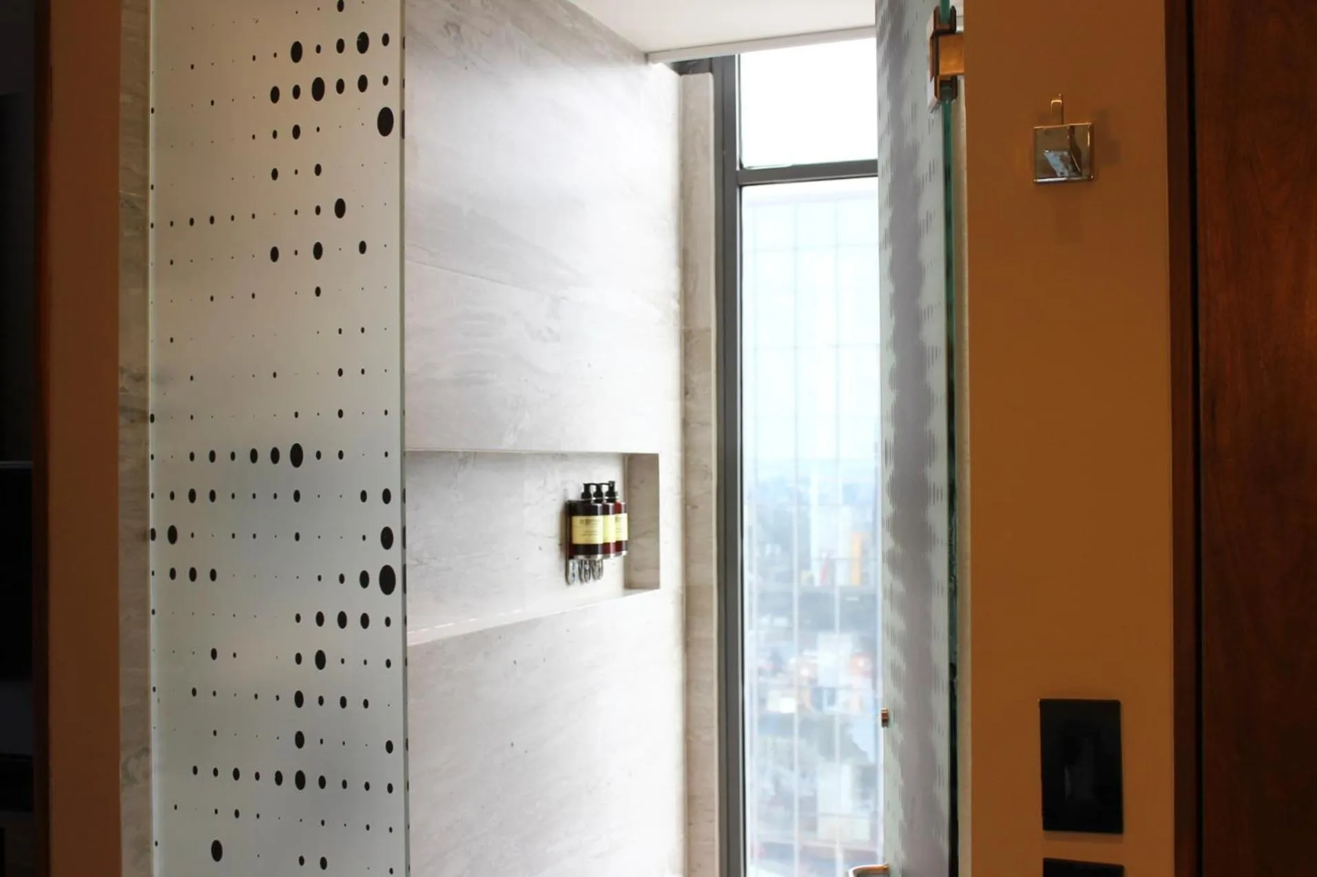 Shower in Fiesta Americana Viaducto Aeropuerto