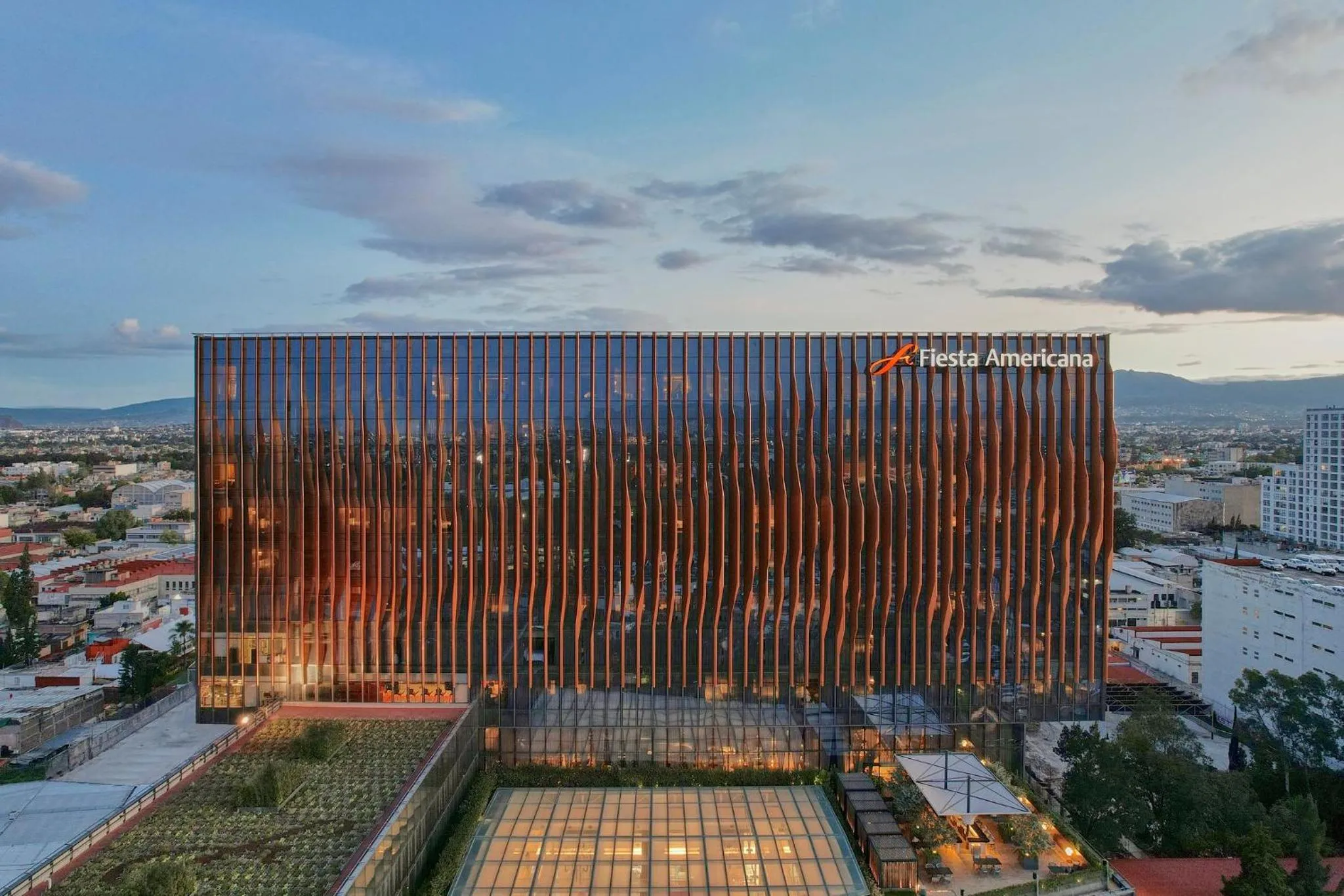 Property building in Fiesta Americana Viaducto Aeropuerto