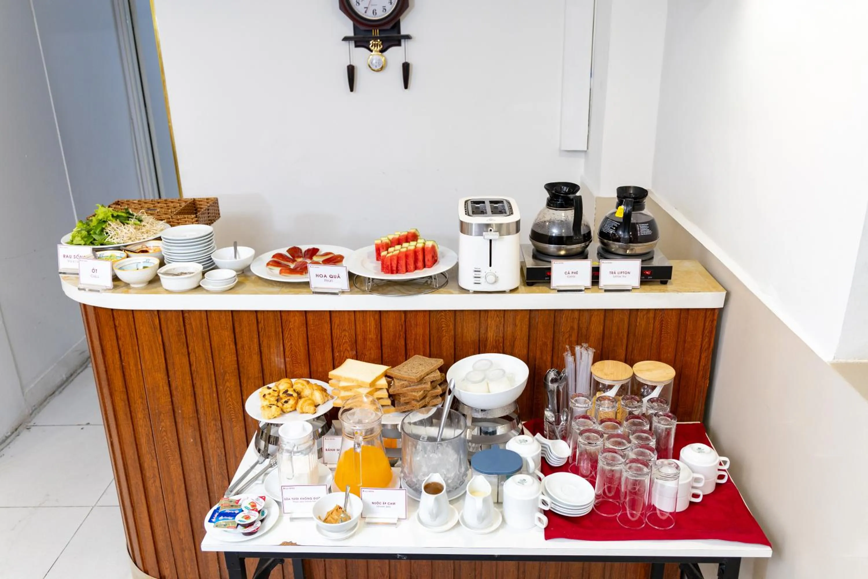 Restaurant/places to eat in A25 Hotel - 14 Lương Hữu Khánh