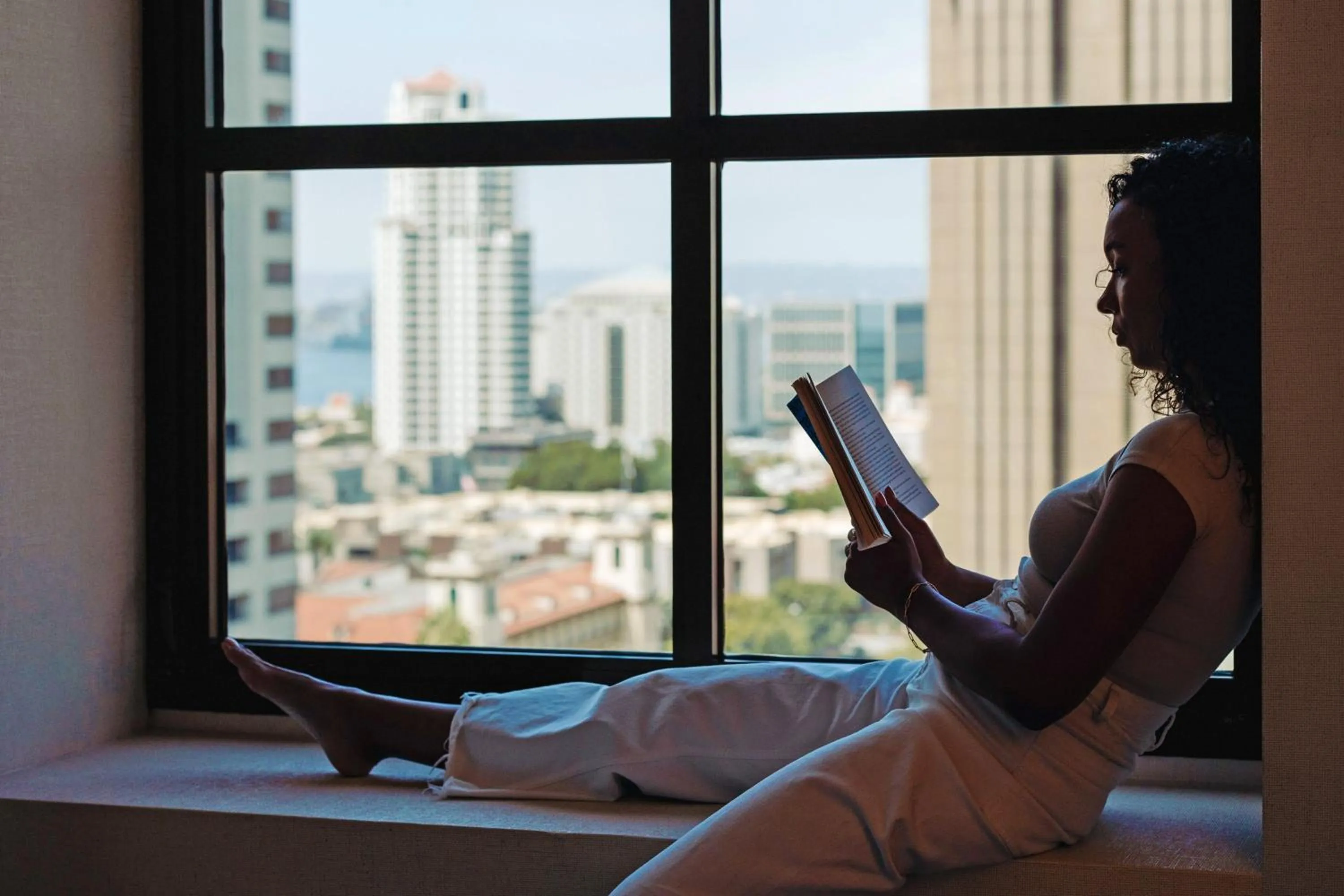 Photo of the whole room in The Westin San Diego Gaslamp Quarter
