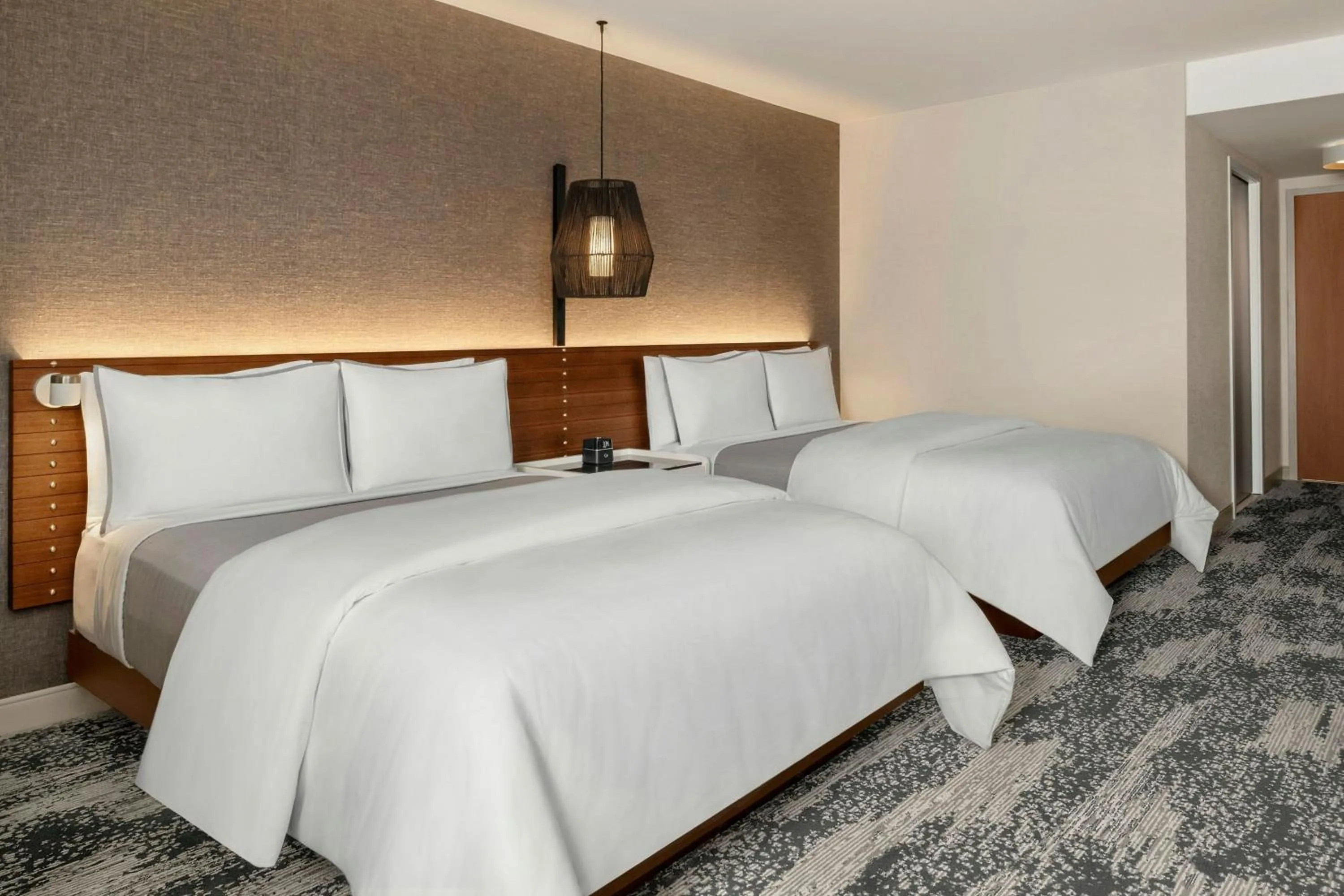 Photo of the whole room, Bed in The Westin San Diego Gaslamp Quarter