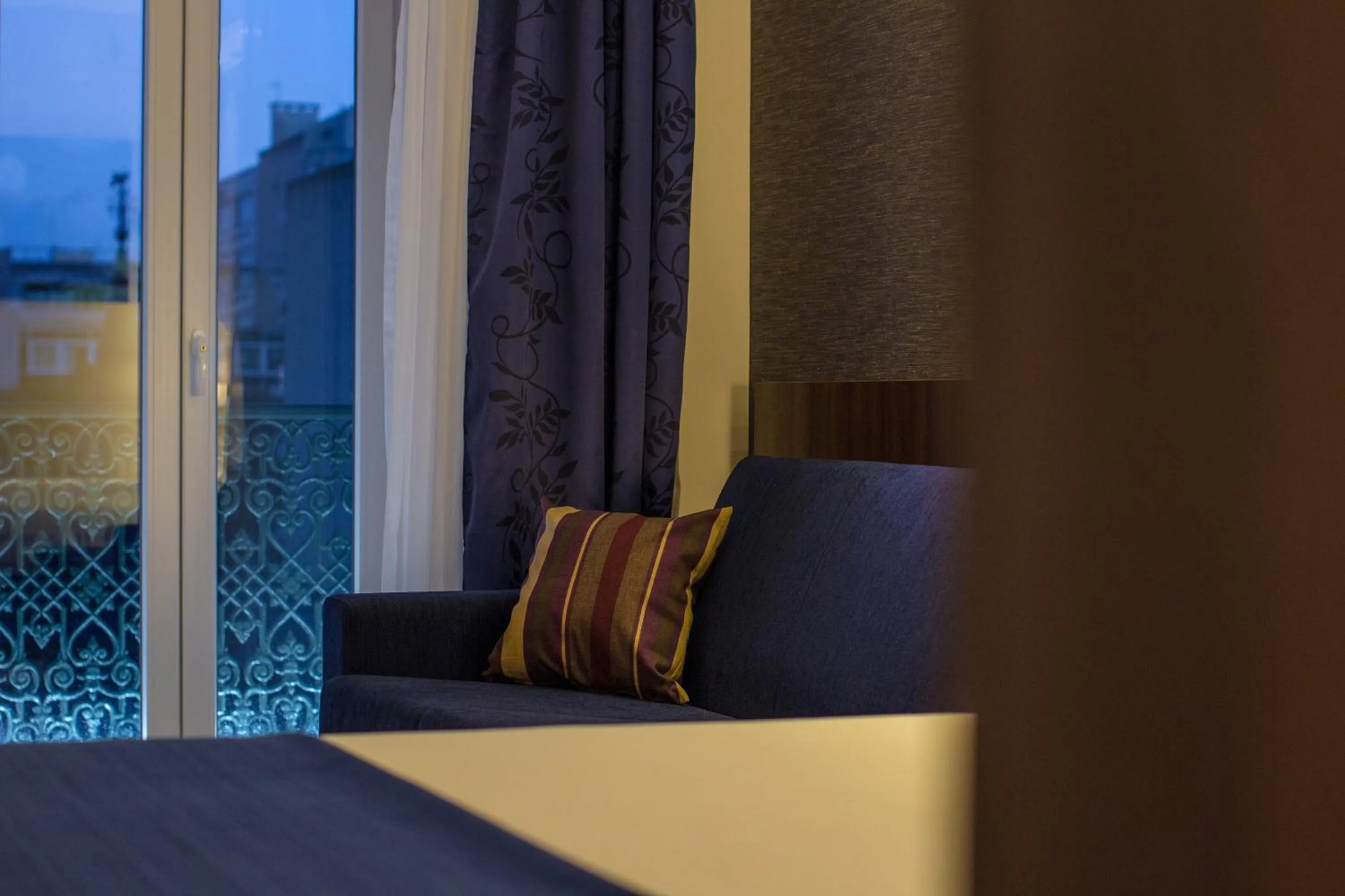 Photo of the whole room in Holiday Inn Express Lisboa - Av. Liberdade by IHG