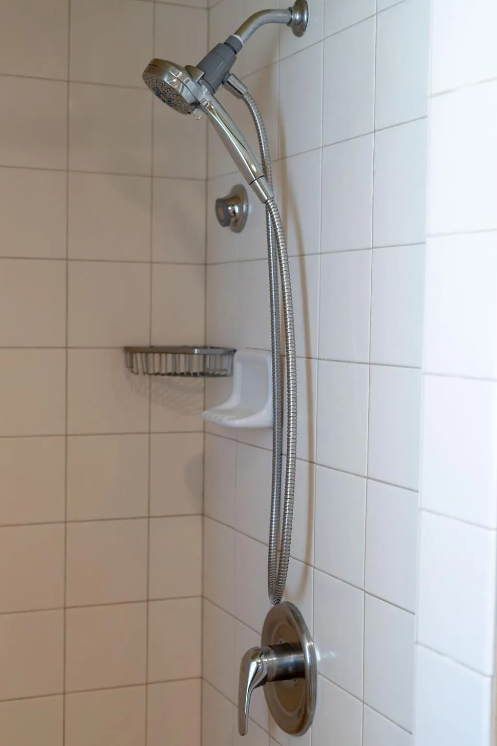 Shower in Waikiki Resort Hotel