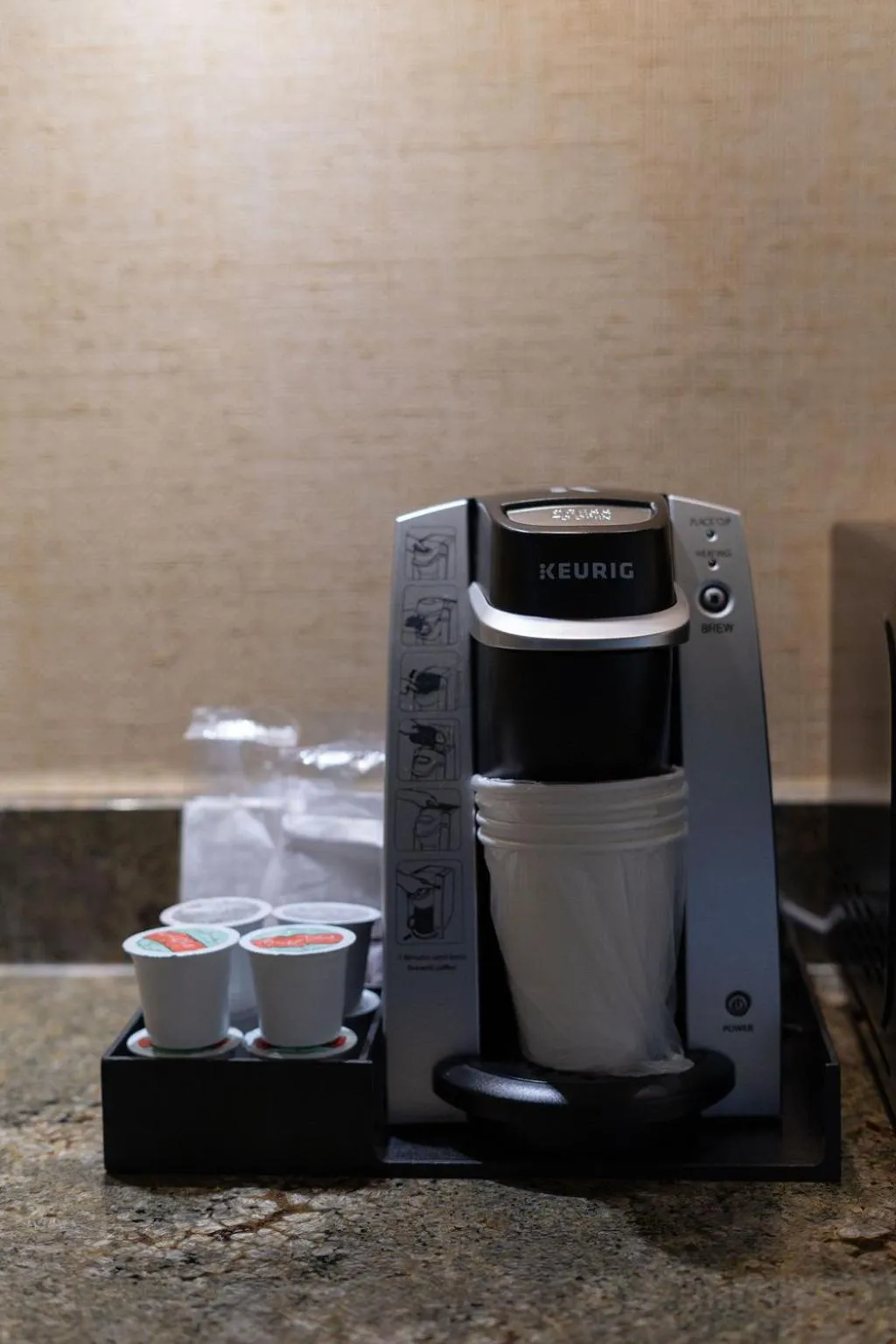 Coffee/tea facilities in Waikiki Resort Hotel