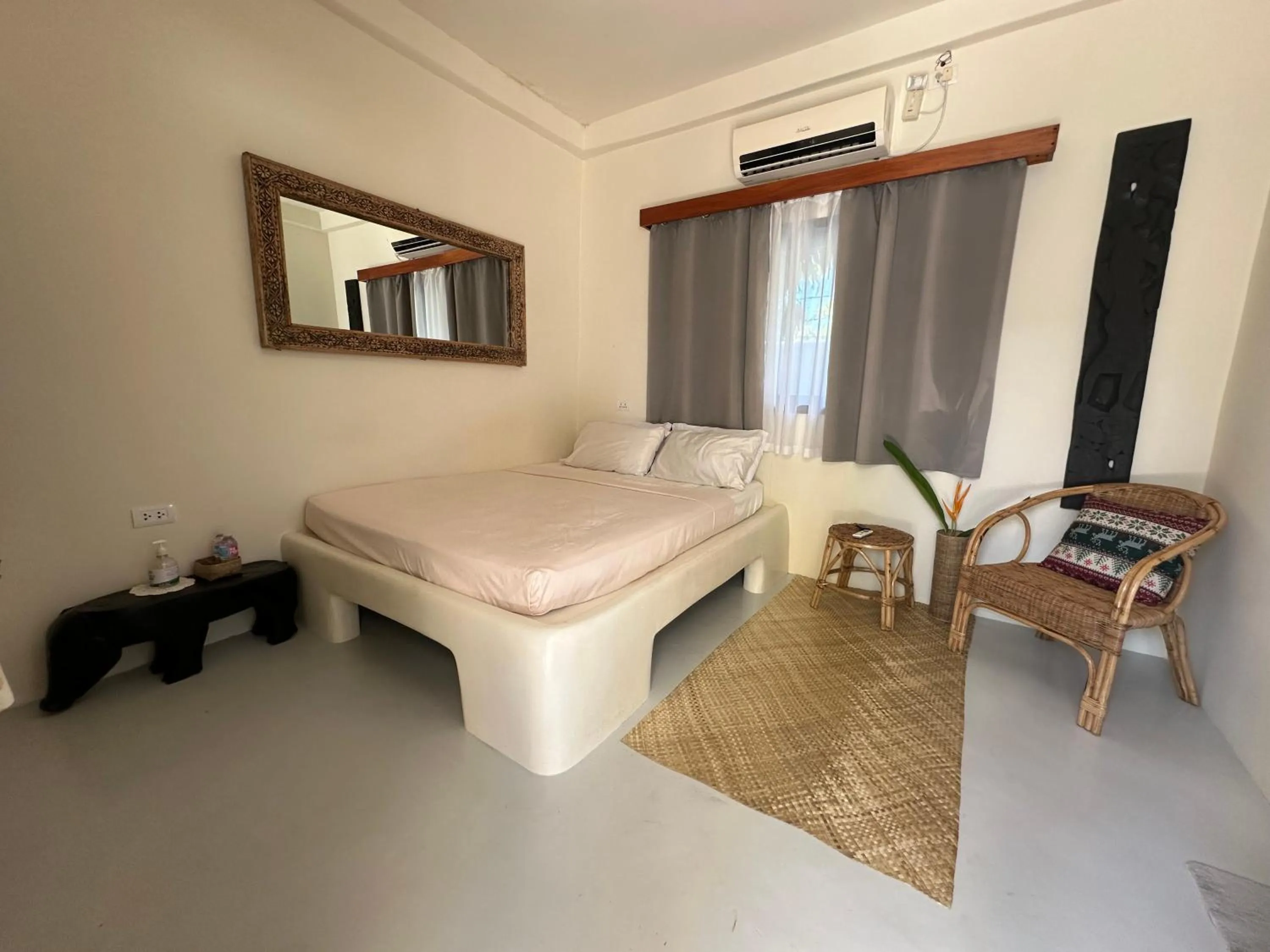 Bed in Parrots Boutique Resort