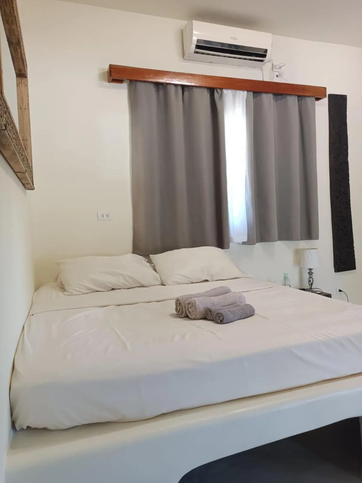 Bed in Parrots Boutique Resort