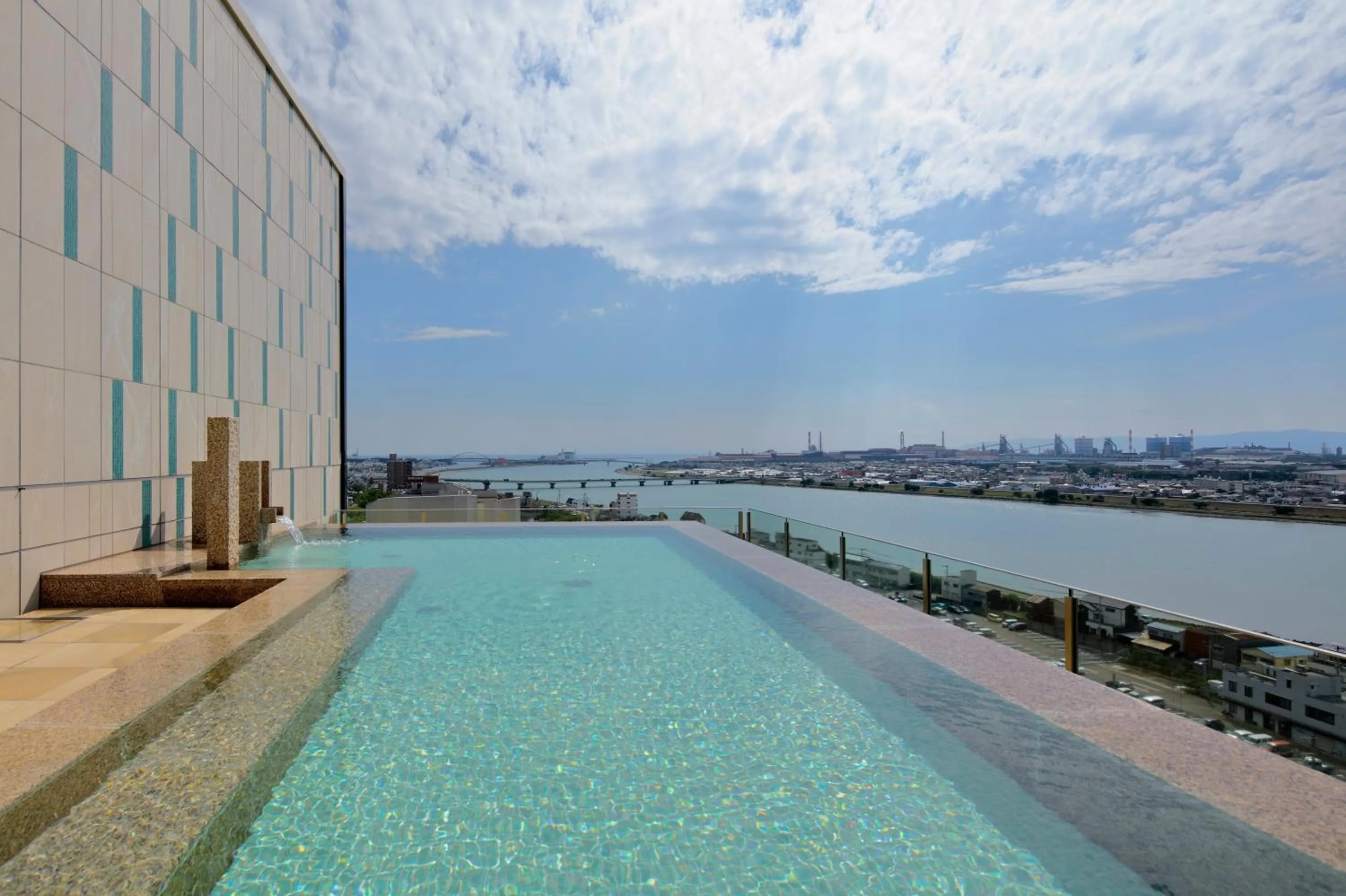 Open Air Bath in Candeo Hotels Nankai Wakayama