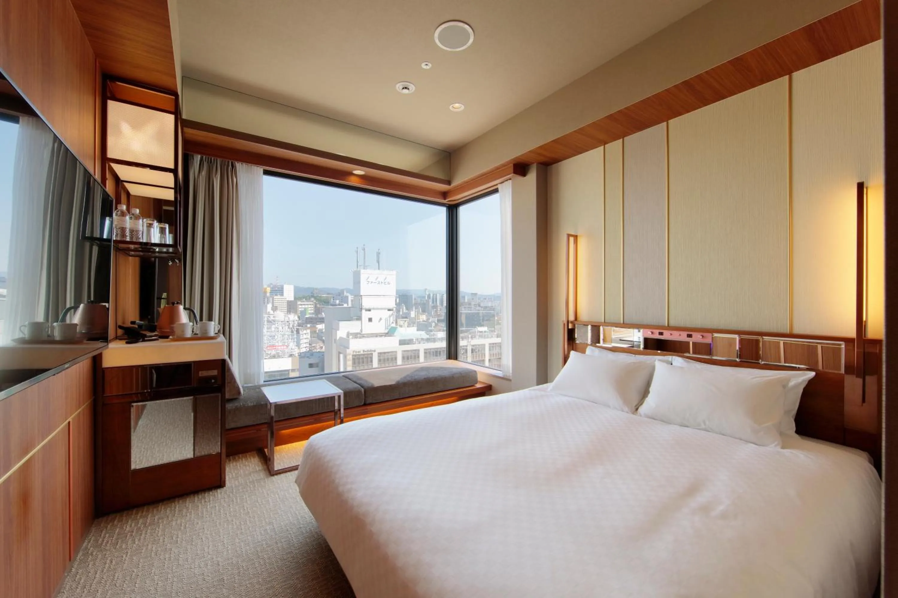 Photo of the whole room, Bed in Candeo Hotels Nankai Wakayama