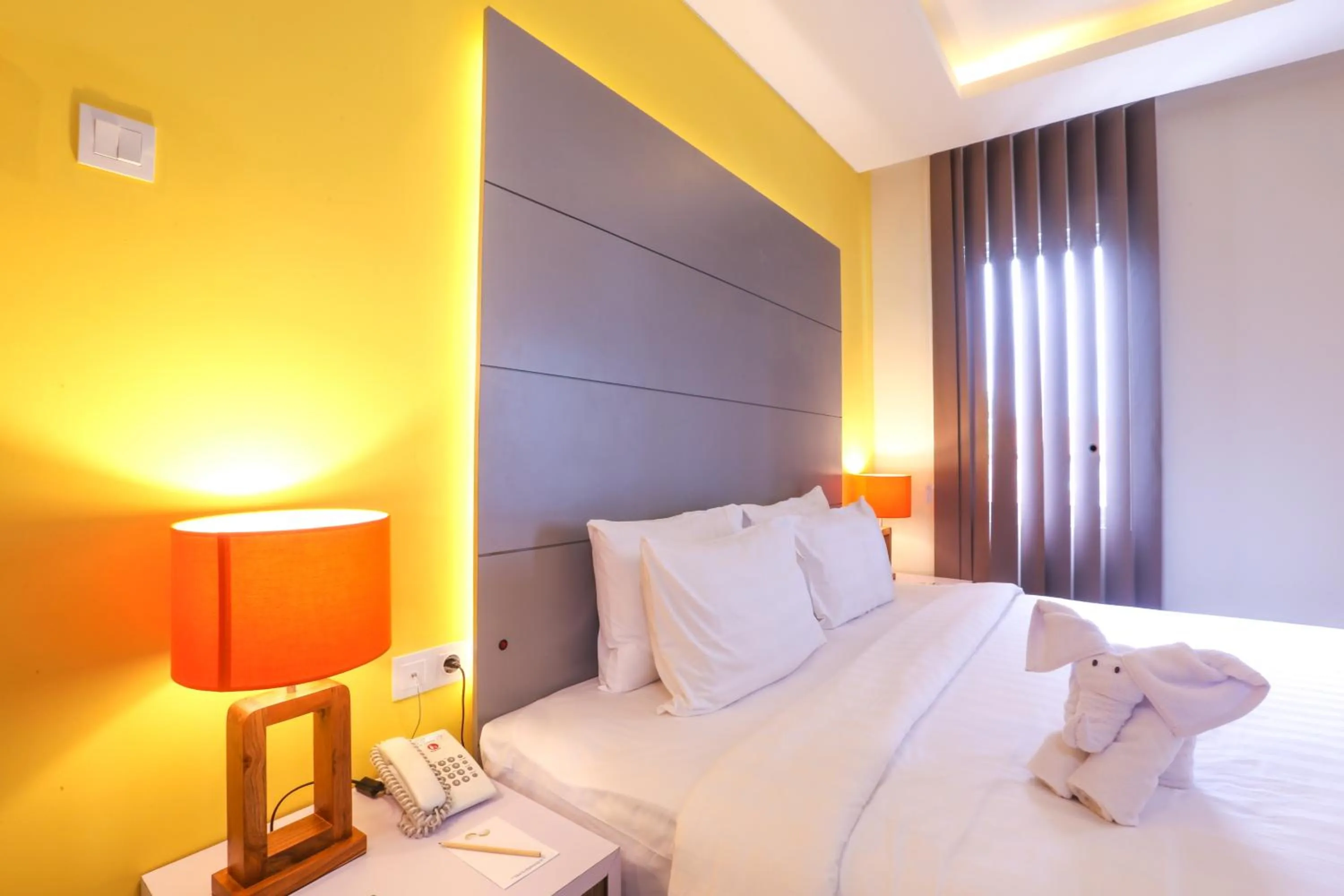 Bed in Canggu Dream Village Hotel and Suites