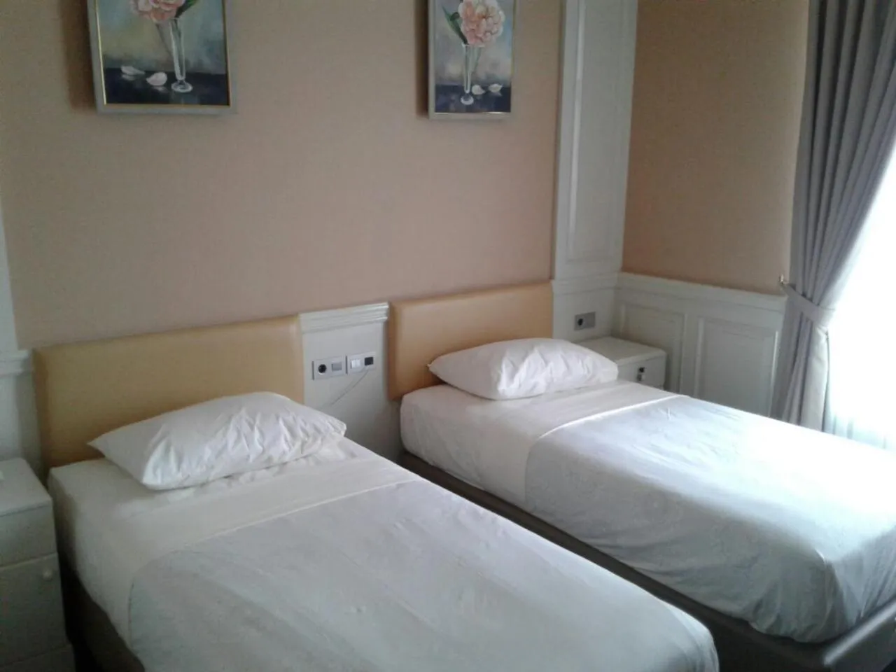 Bedroom, Bed in Beth Kasegaran Theresia