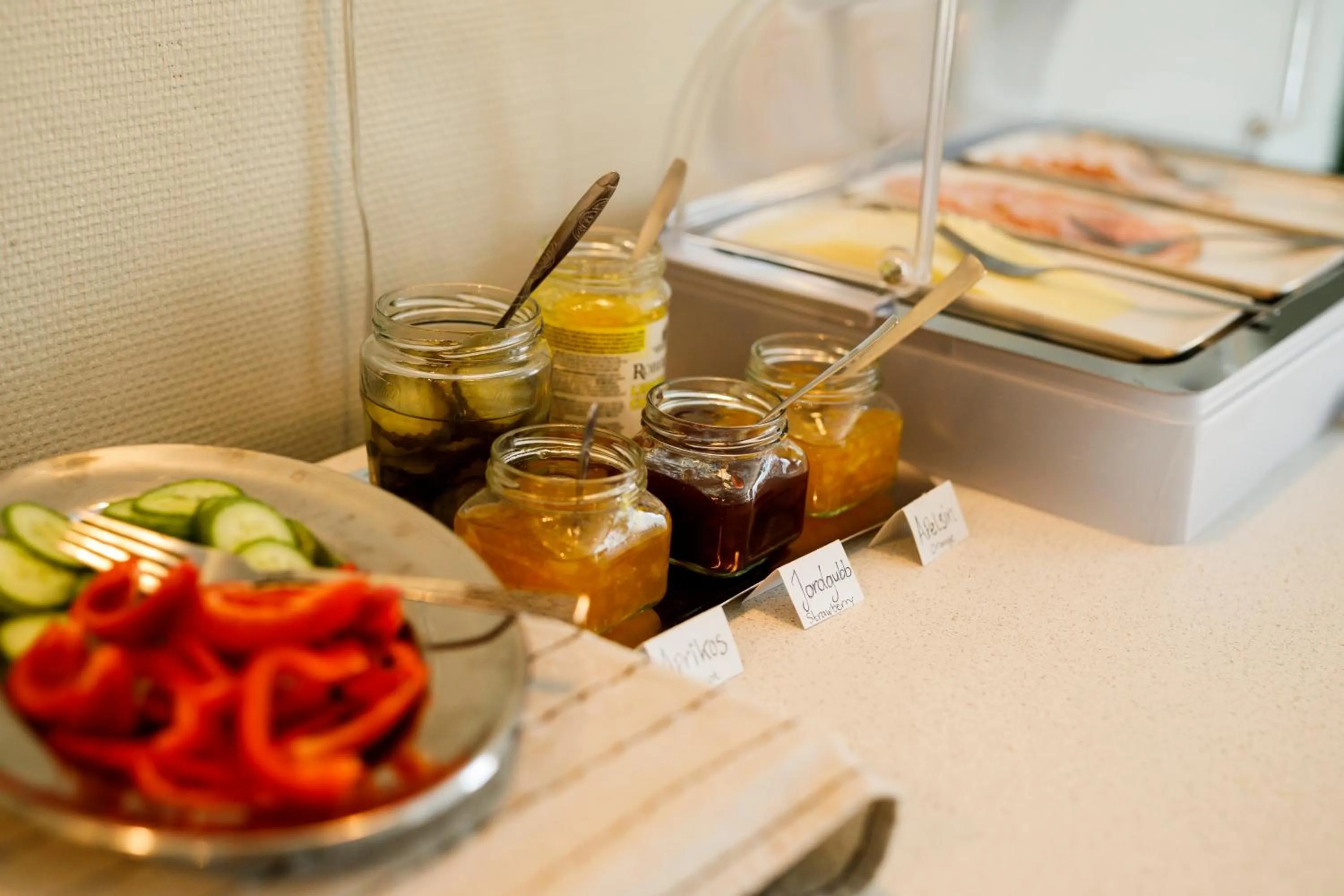 Buffet breakfast in Hotell Nyboholm