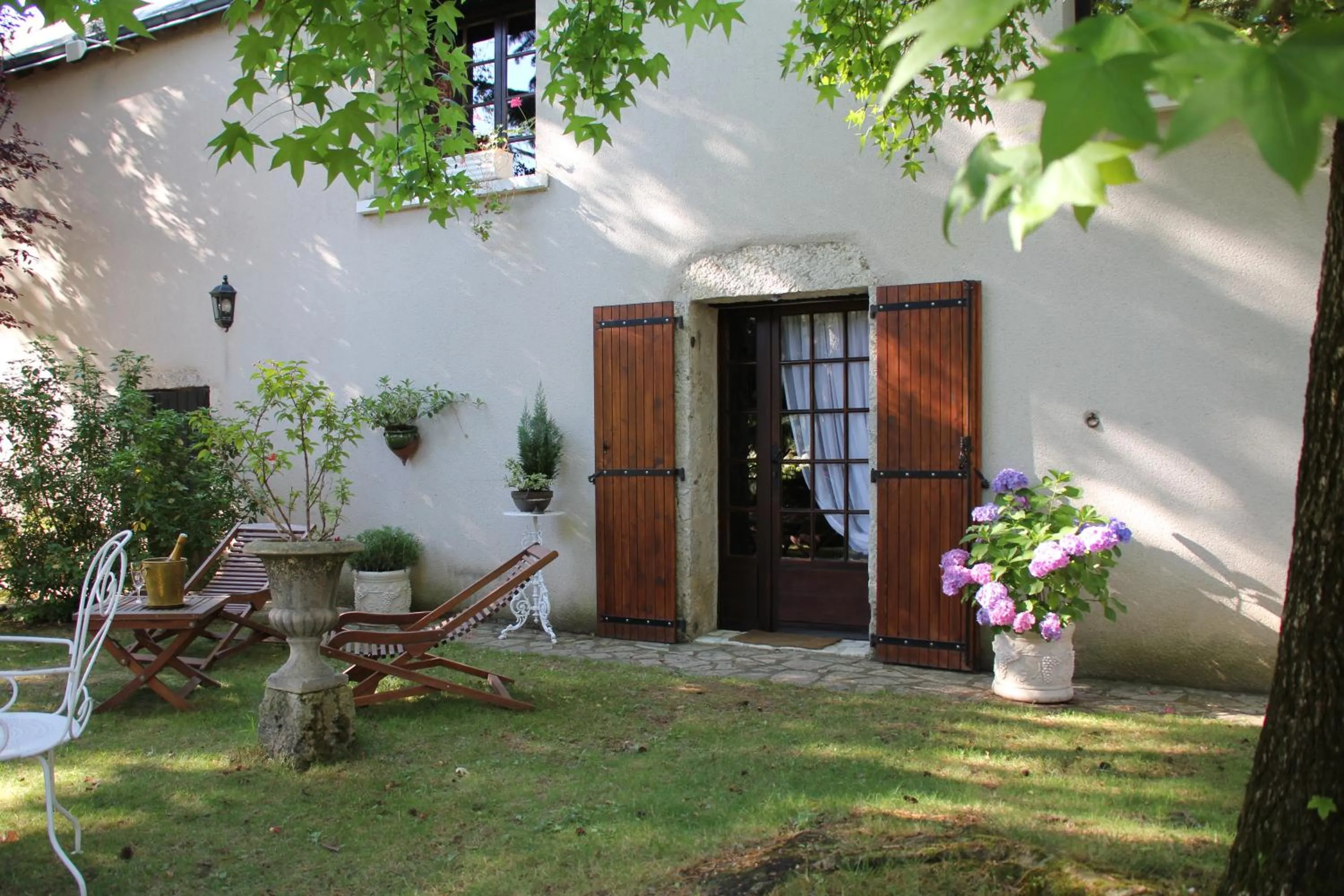 Twin Room in Le Relais de la Tour