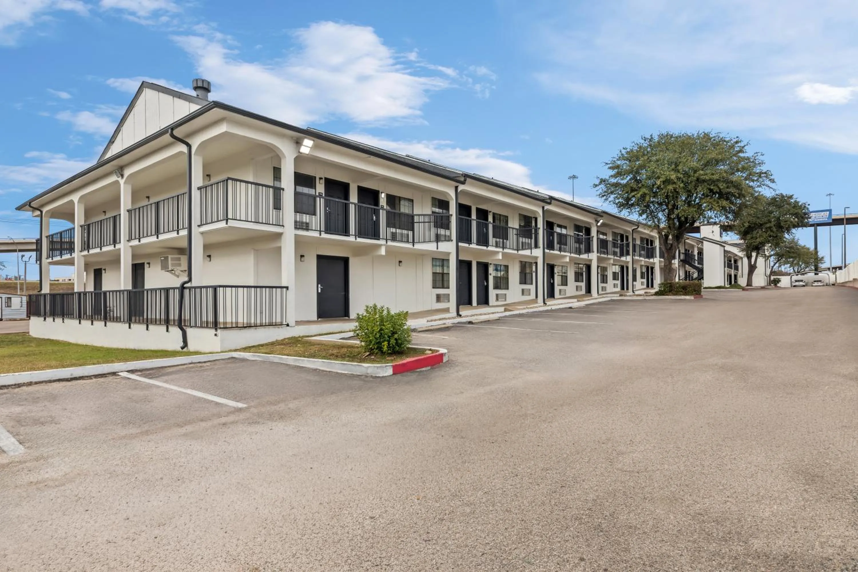 Property building in Americas Best Value Inn Austin