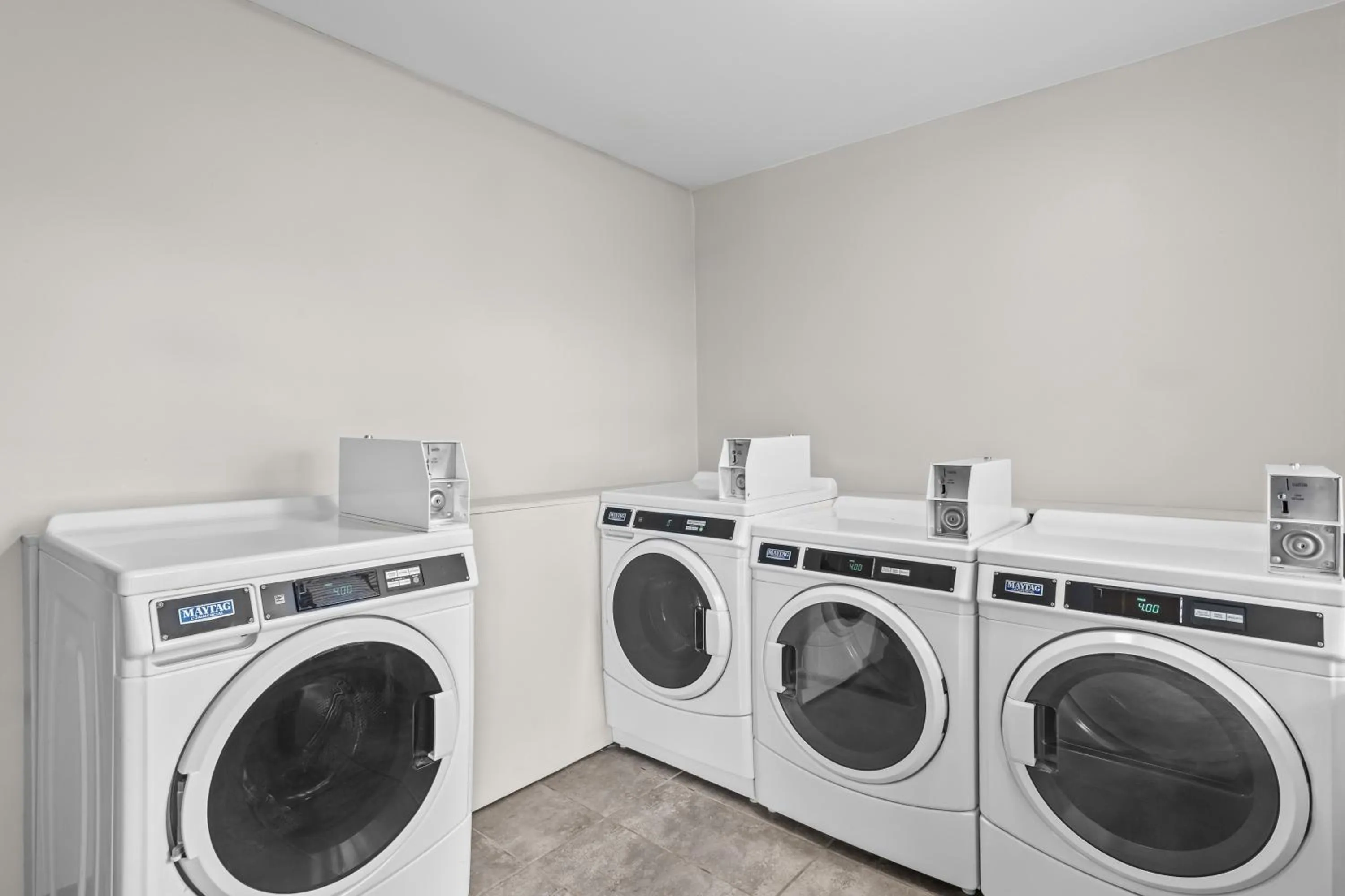 laundry in Americas Best Value Inn Austin