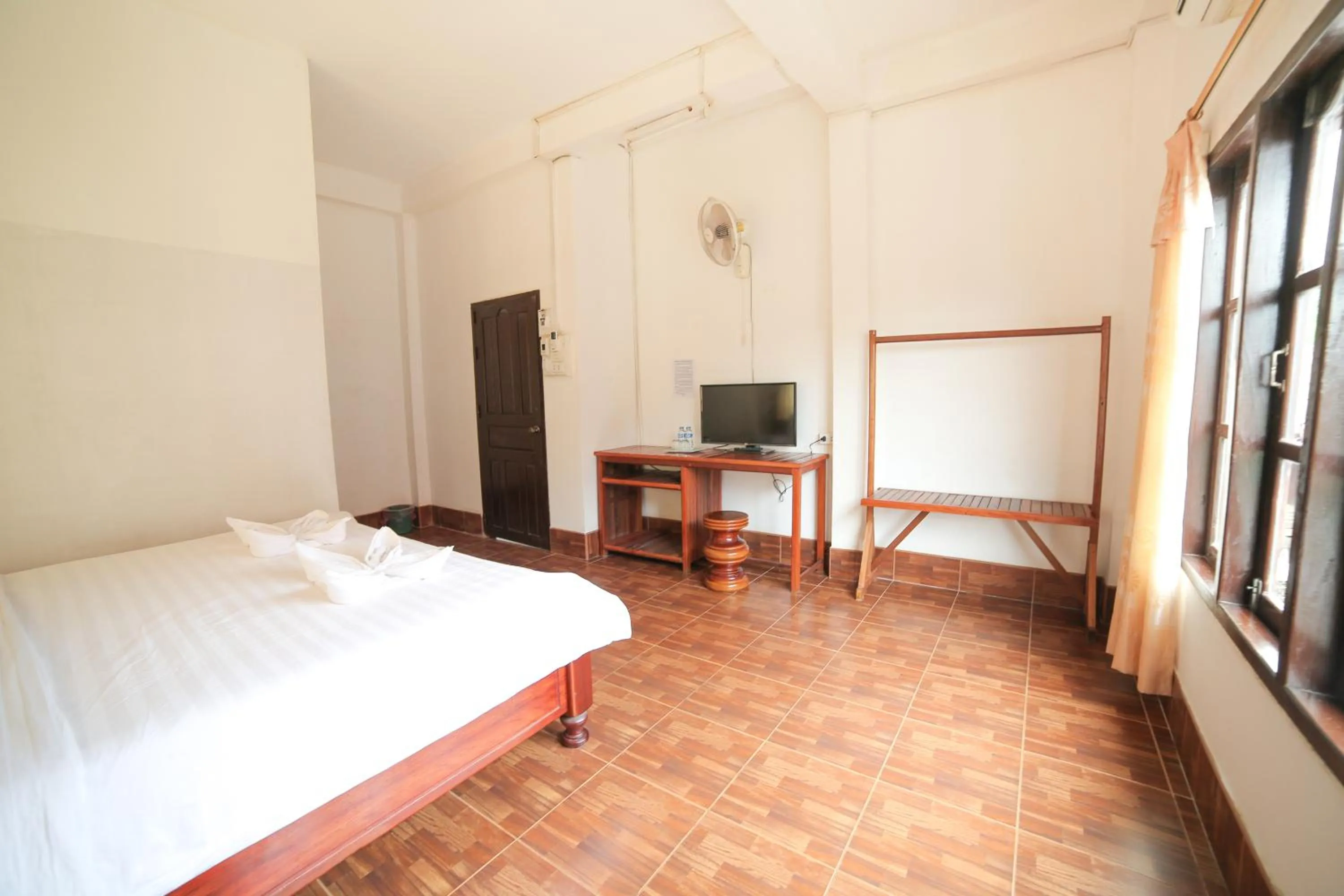 Photo of the whole room, Bed in Maylay Guesthouse