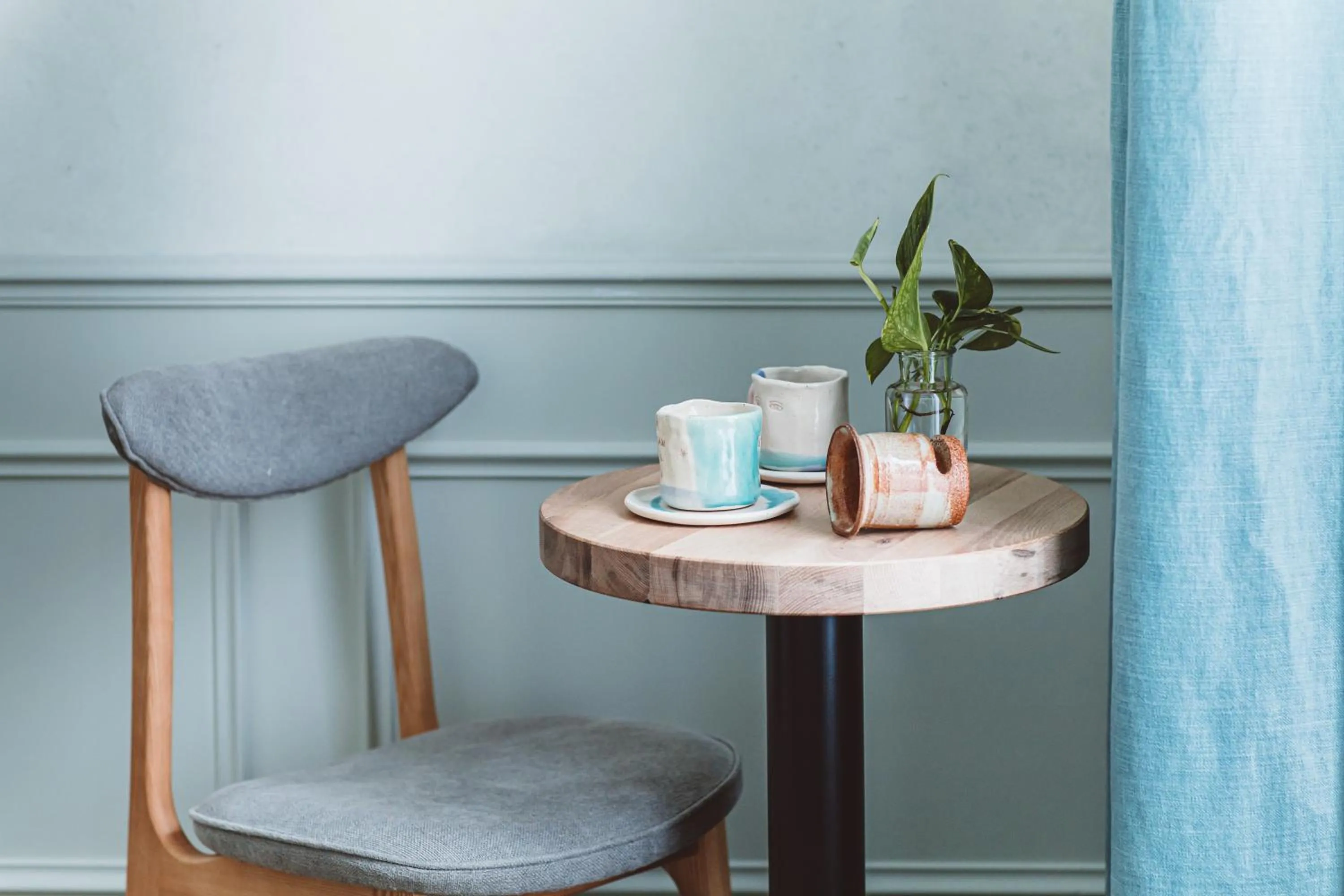 Coffee/tea facilities in HOY Paris - Yoga Hotel