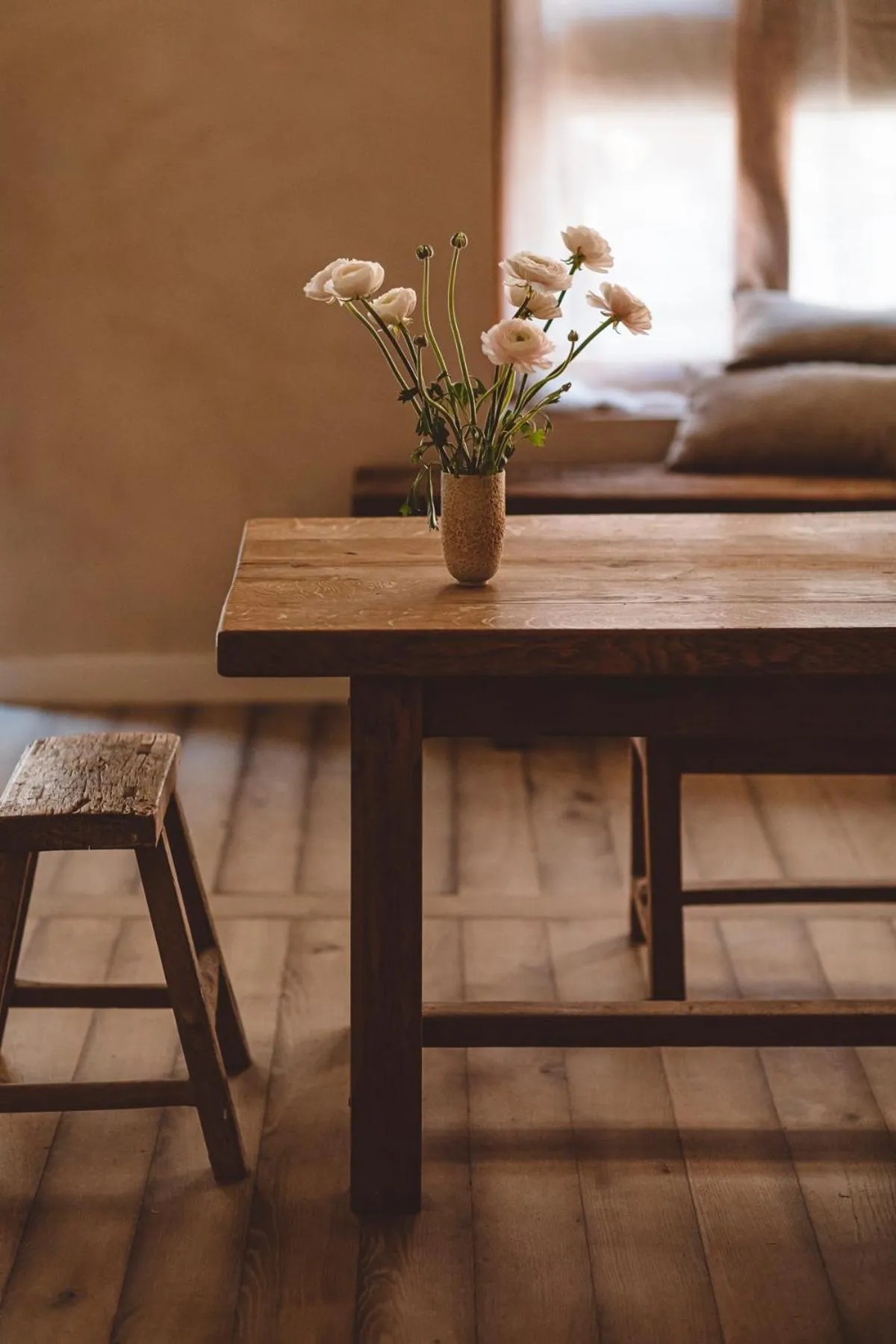 Lobby or reception in HOY Paris - Yoga Hotel