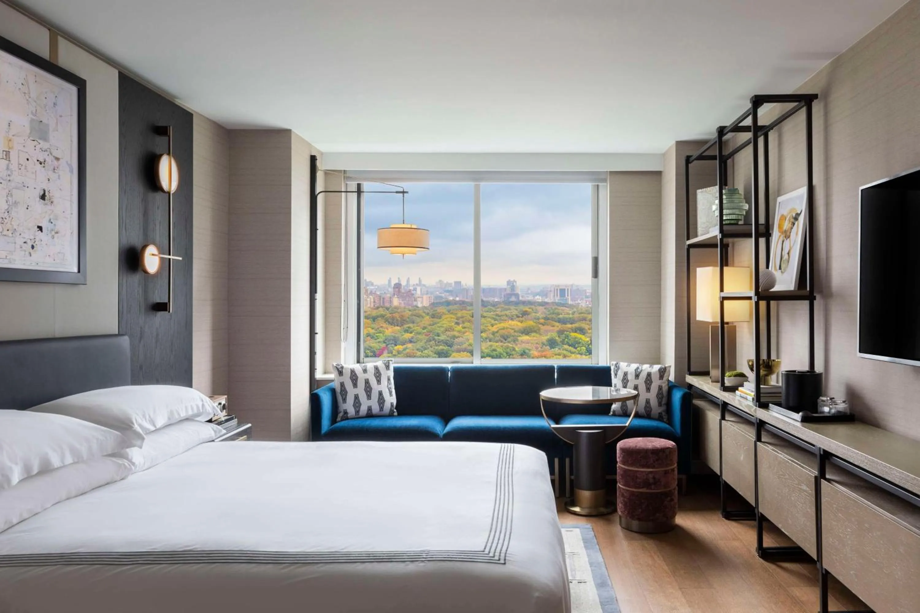 Bedroom, Bed in Thompson Central Park New York, by Hyatt