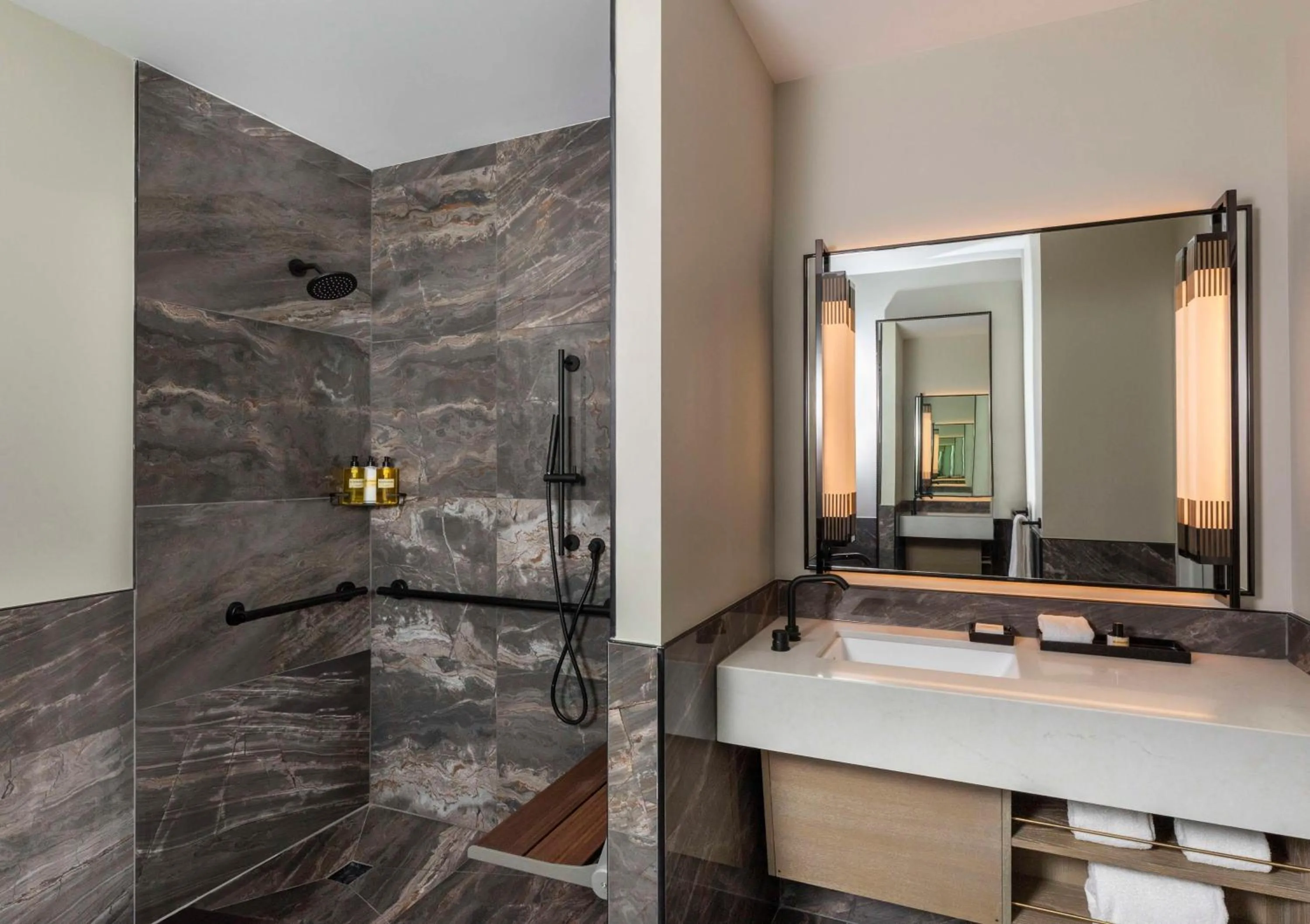 Bathroom in Thompson Central Park New York, by Hyatt