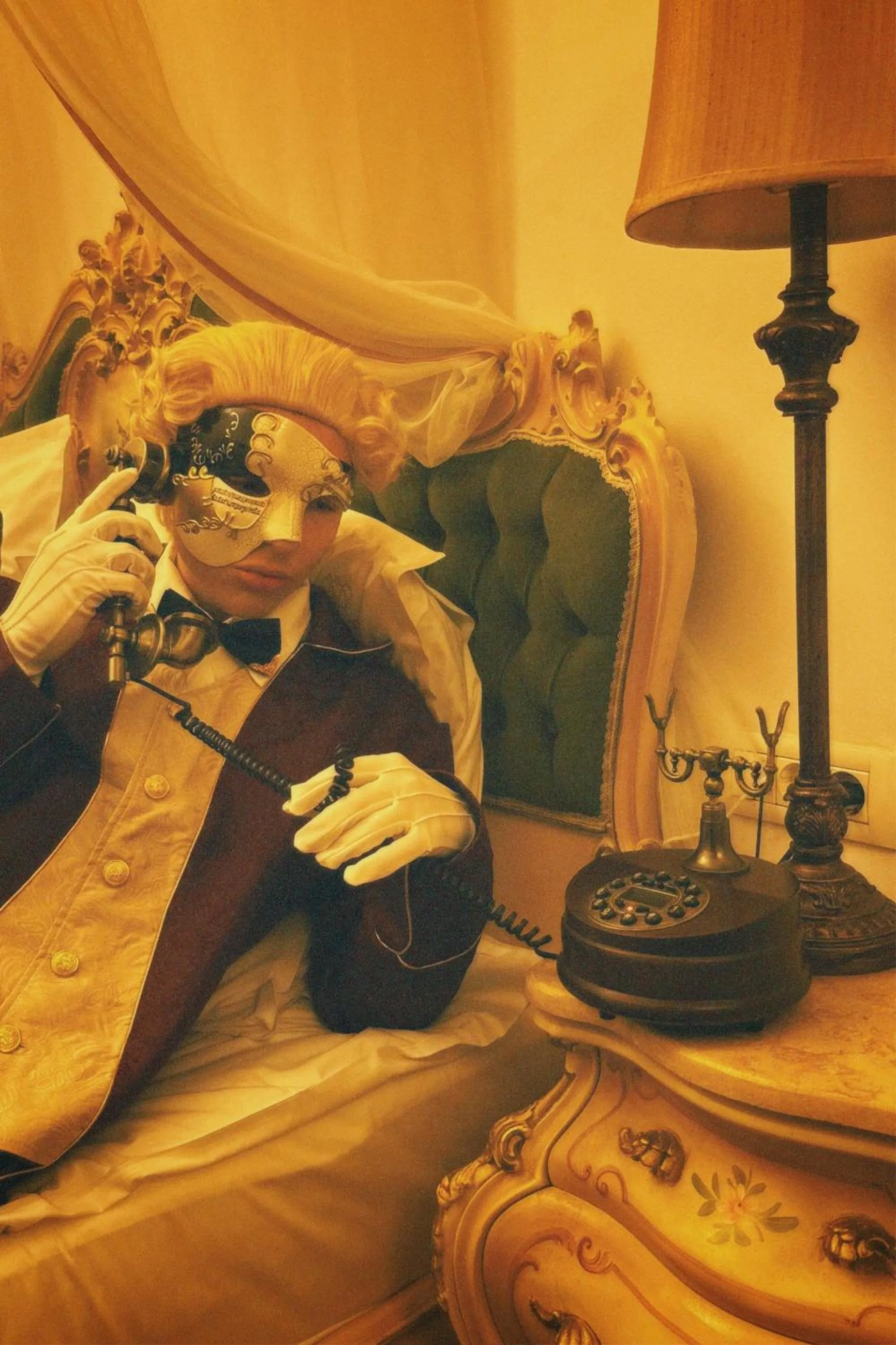 People in Conacul Coroanei Luxury Boutique