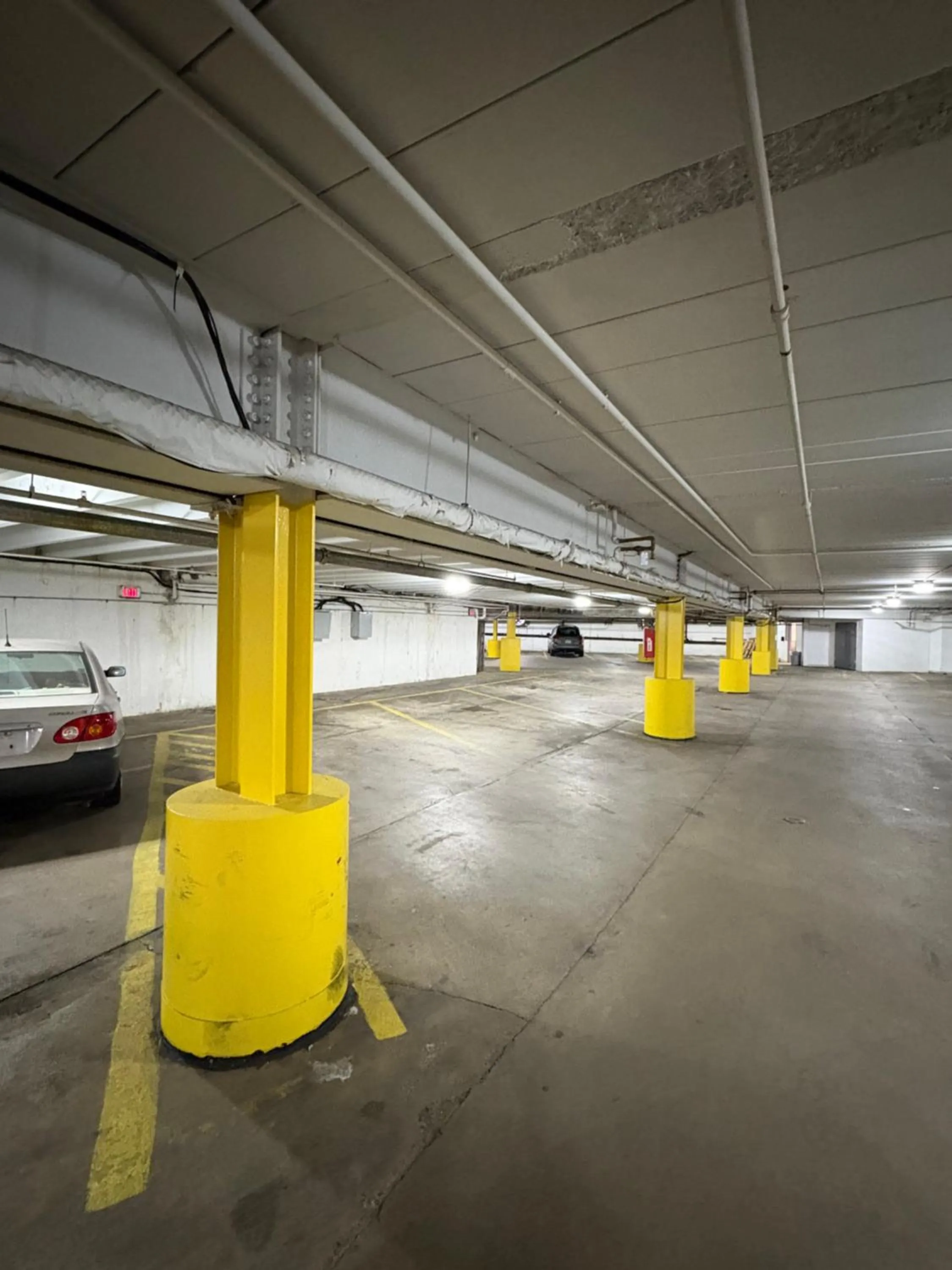 Parking in Bedford Plaza Hotel - Boston