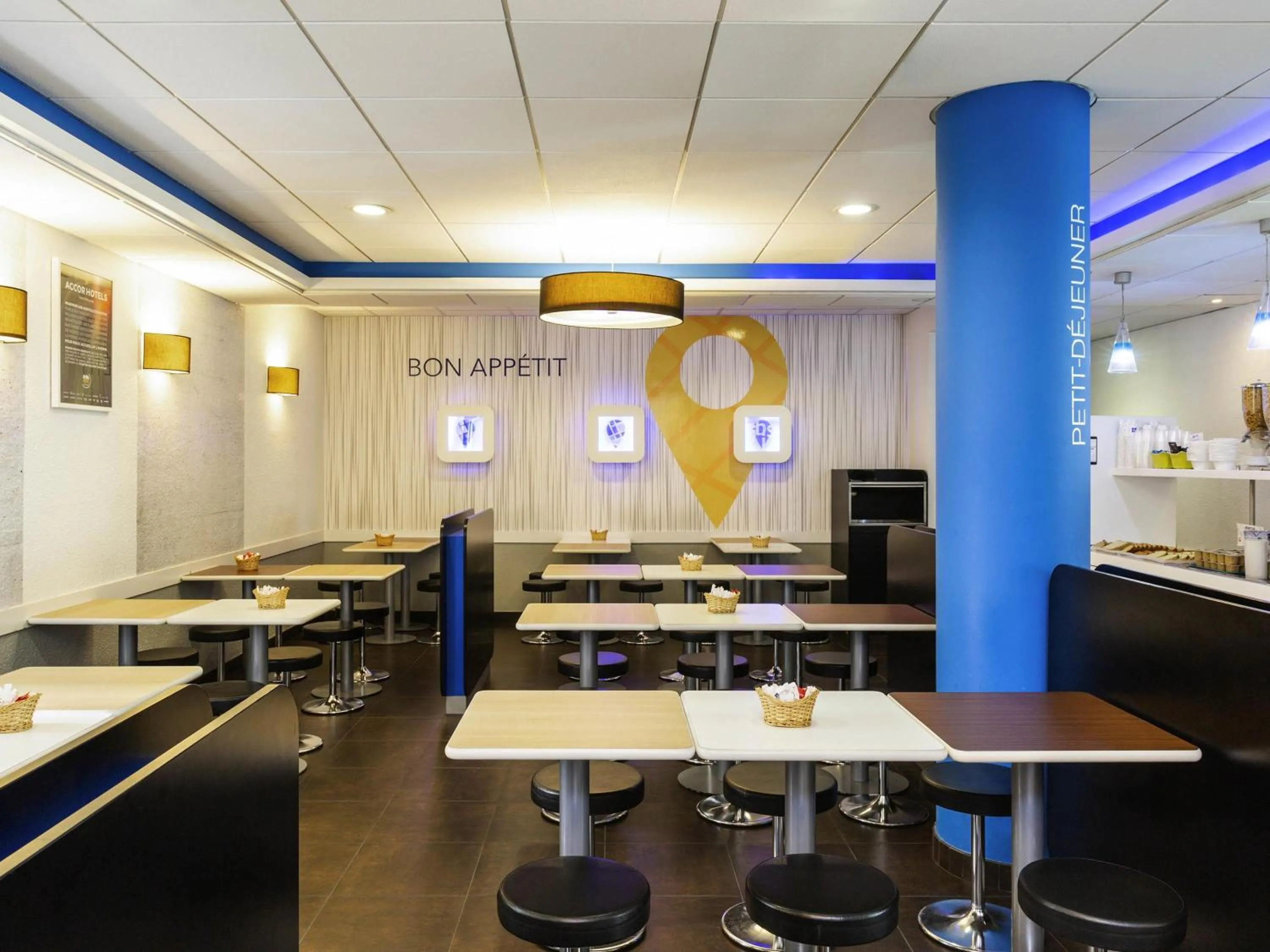 Breakfast in ibis budget Paris Porte de Vincennes