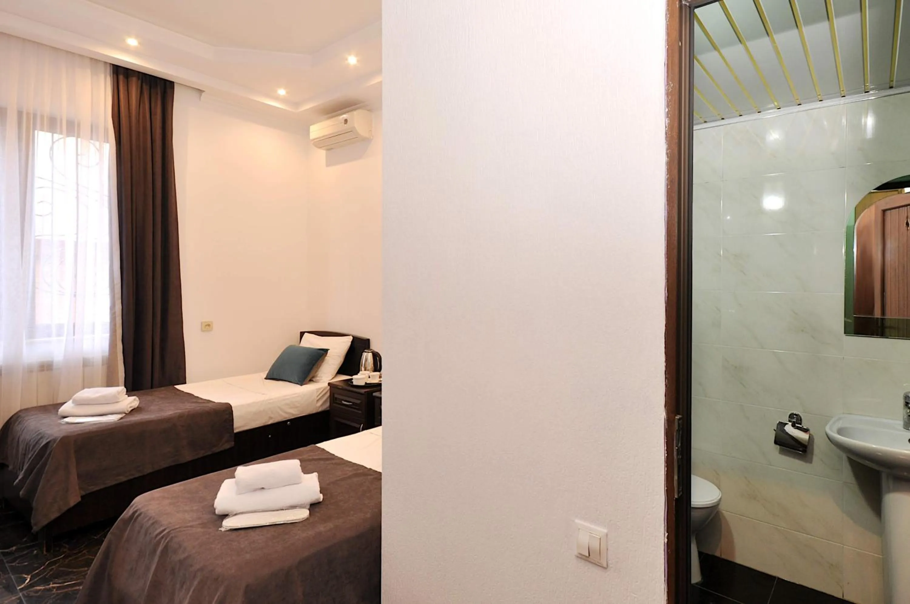 Bed in Hotel Majestic