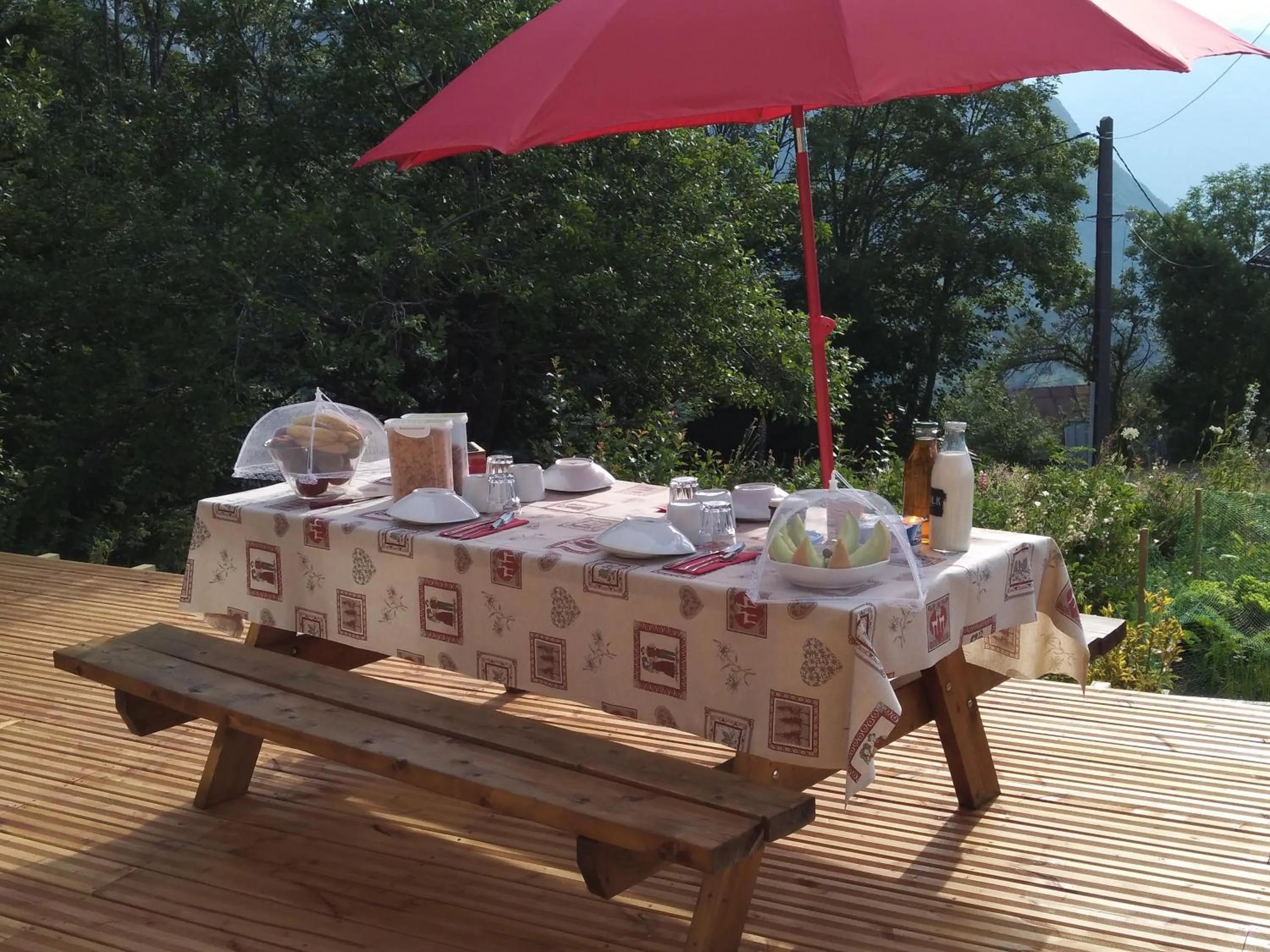 Patio in Le Petit Chalet-Leard