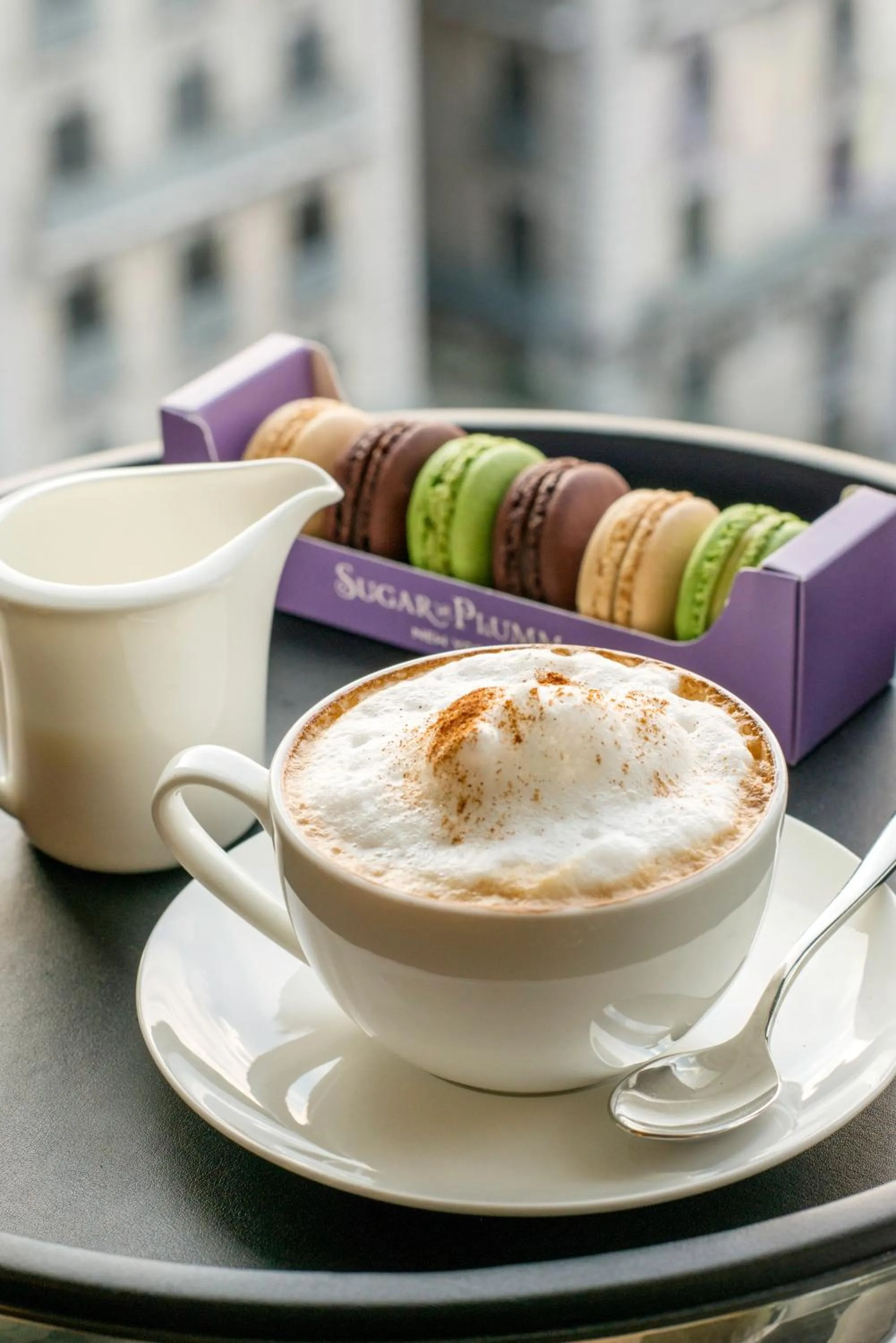 Restaurant/places to eat in Hotel Beacon