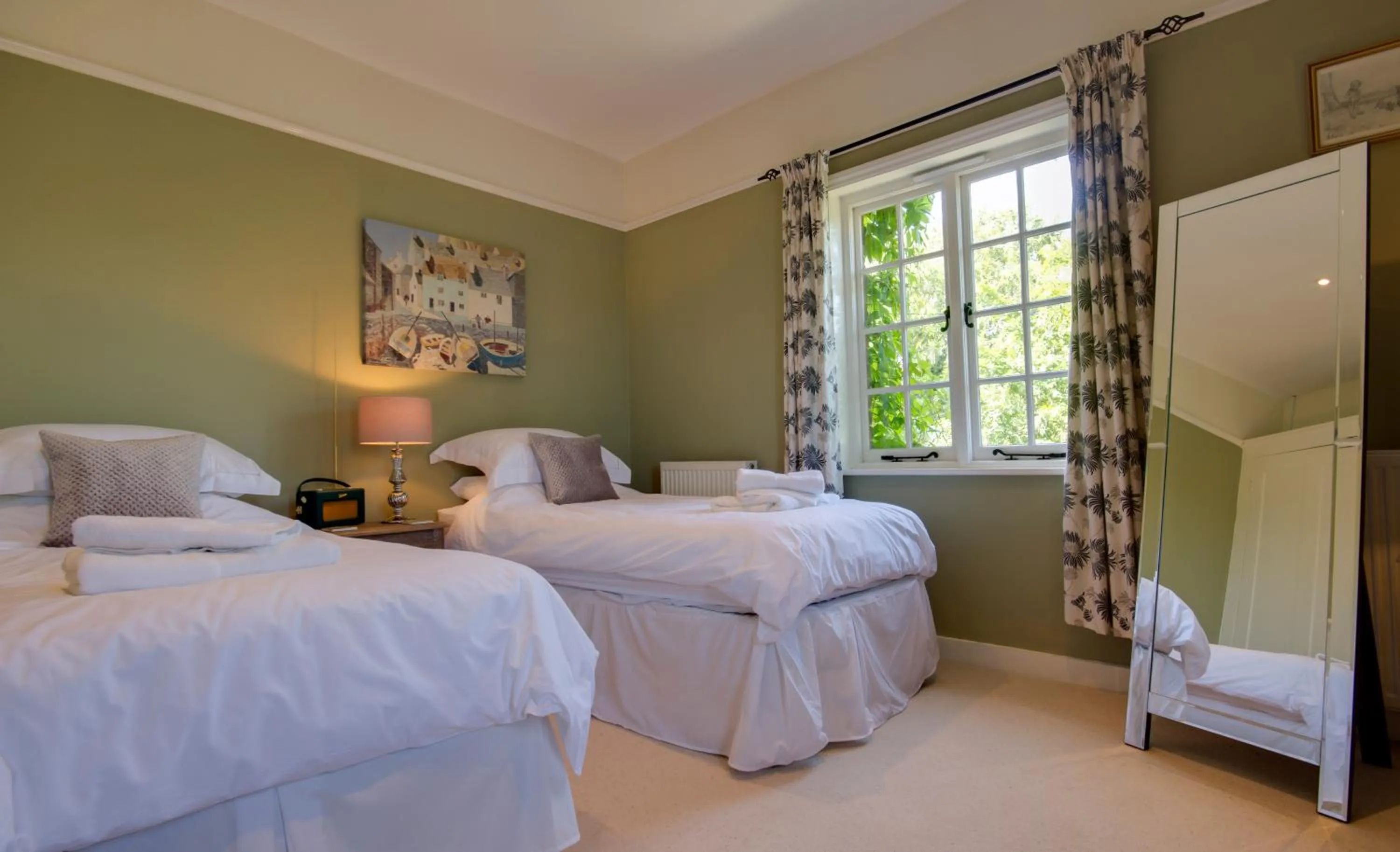 Photo of the whole room in Lockgate Dairy