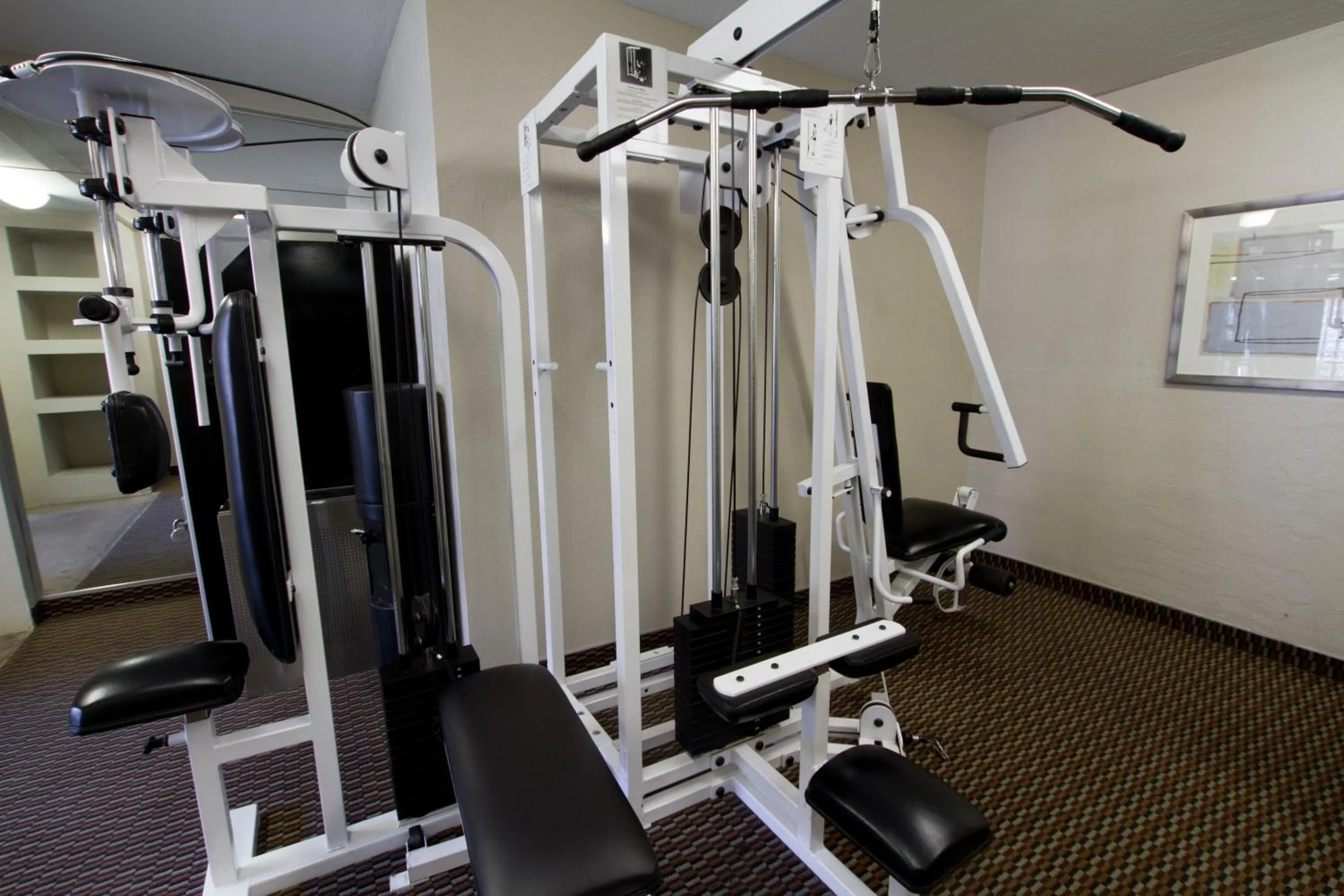 Fitness centre/facilities in 3 Palms Hotel