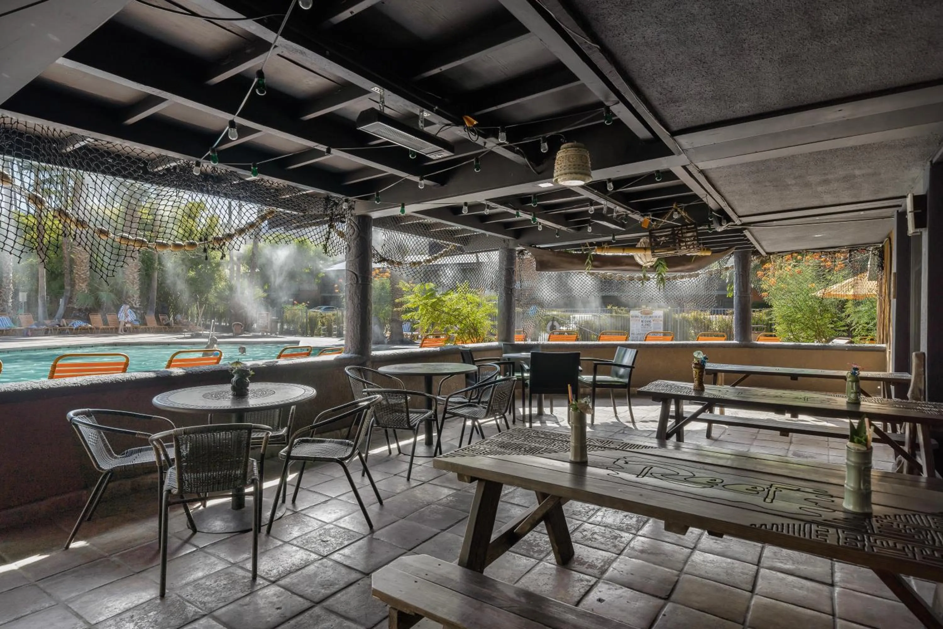 Patio in Caliente Tropics