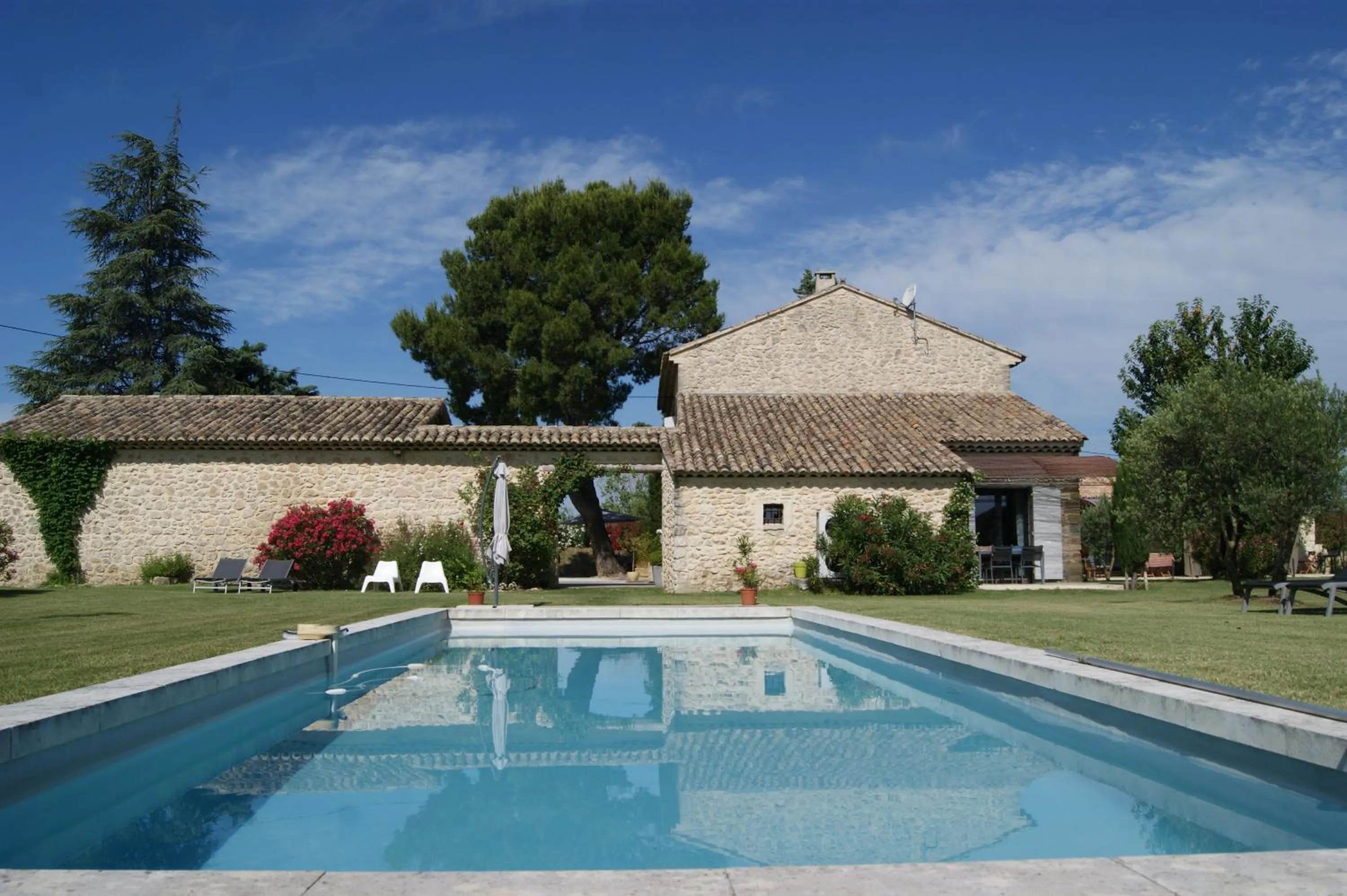 Property building in B&B dans Mas en pierres