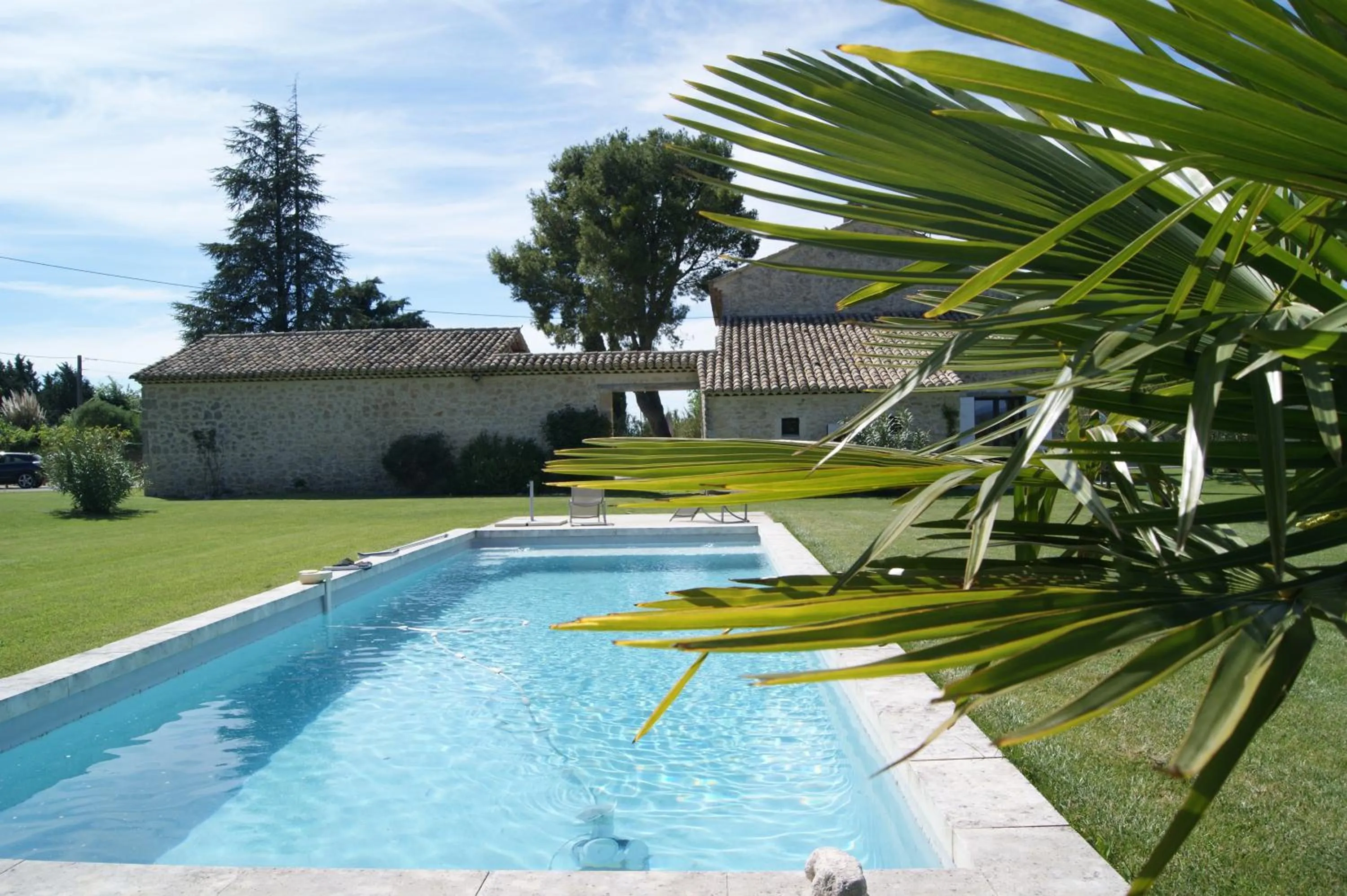 Swimming pool in B&B dans Mas en pierres