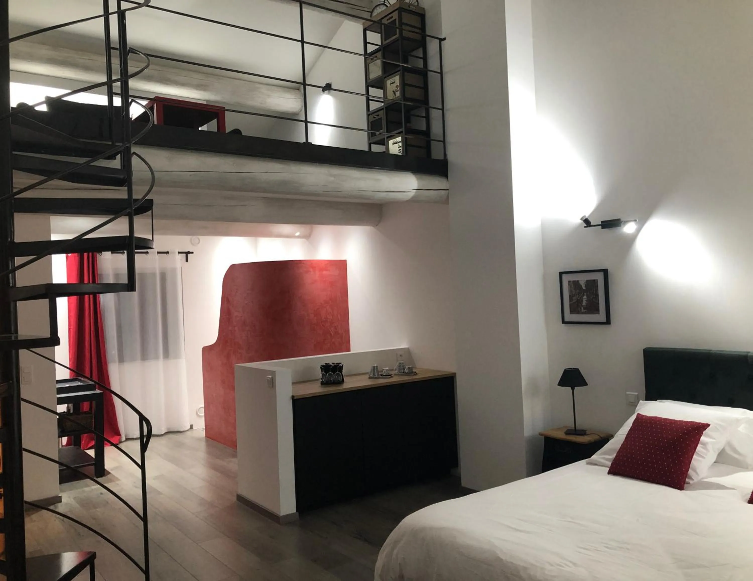 Bedroom in B&B dans Mas en pierres