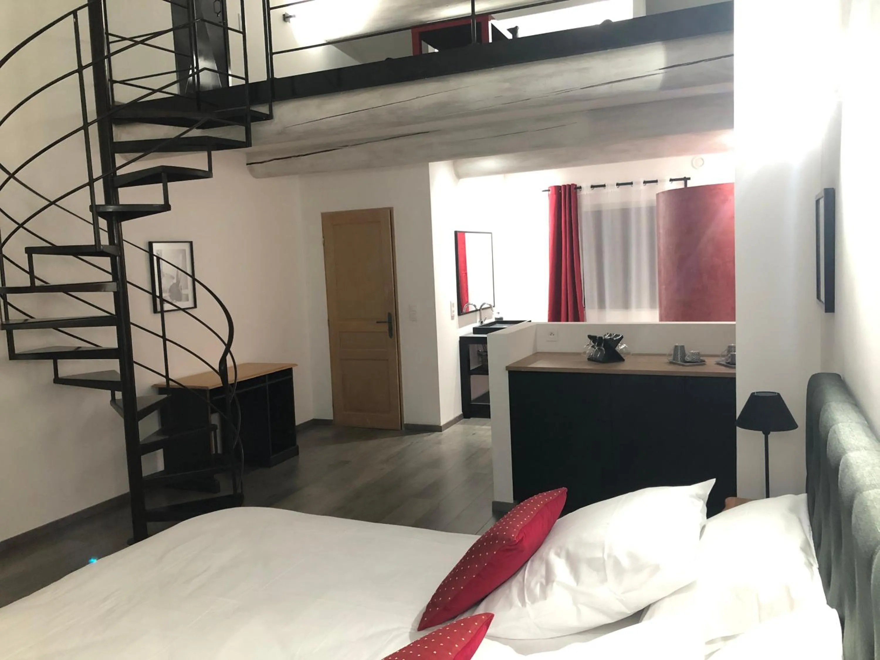 Bedroom in B&B dans Mas en pierres