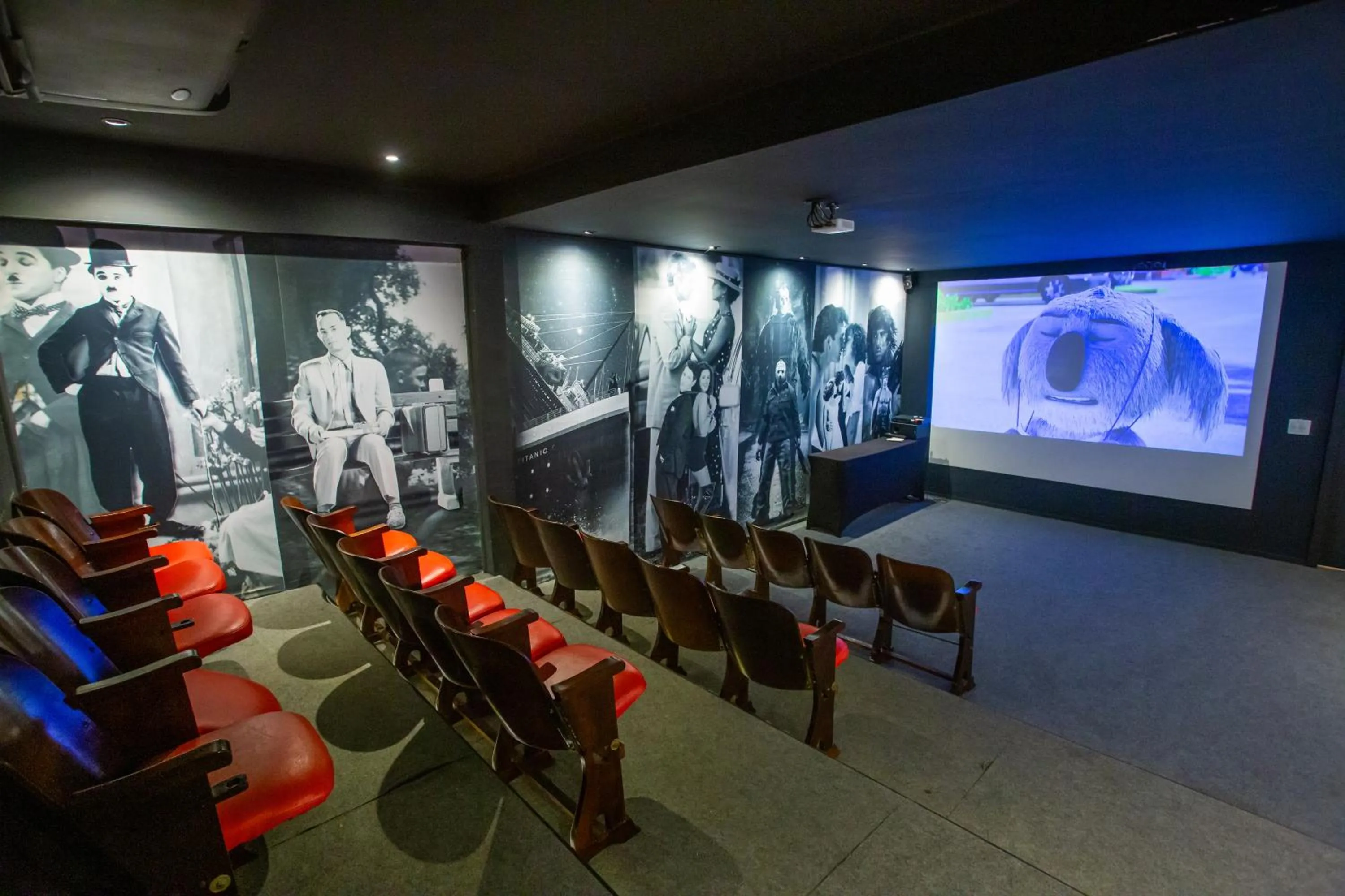 Communal lounge/ TV room in Hotel Vilarejo Praia All Inclusive