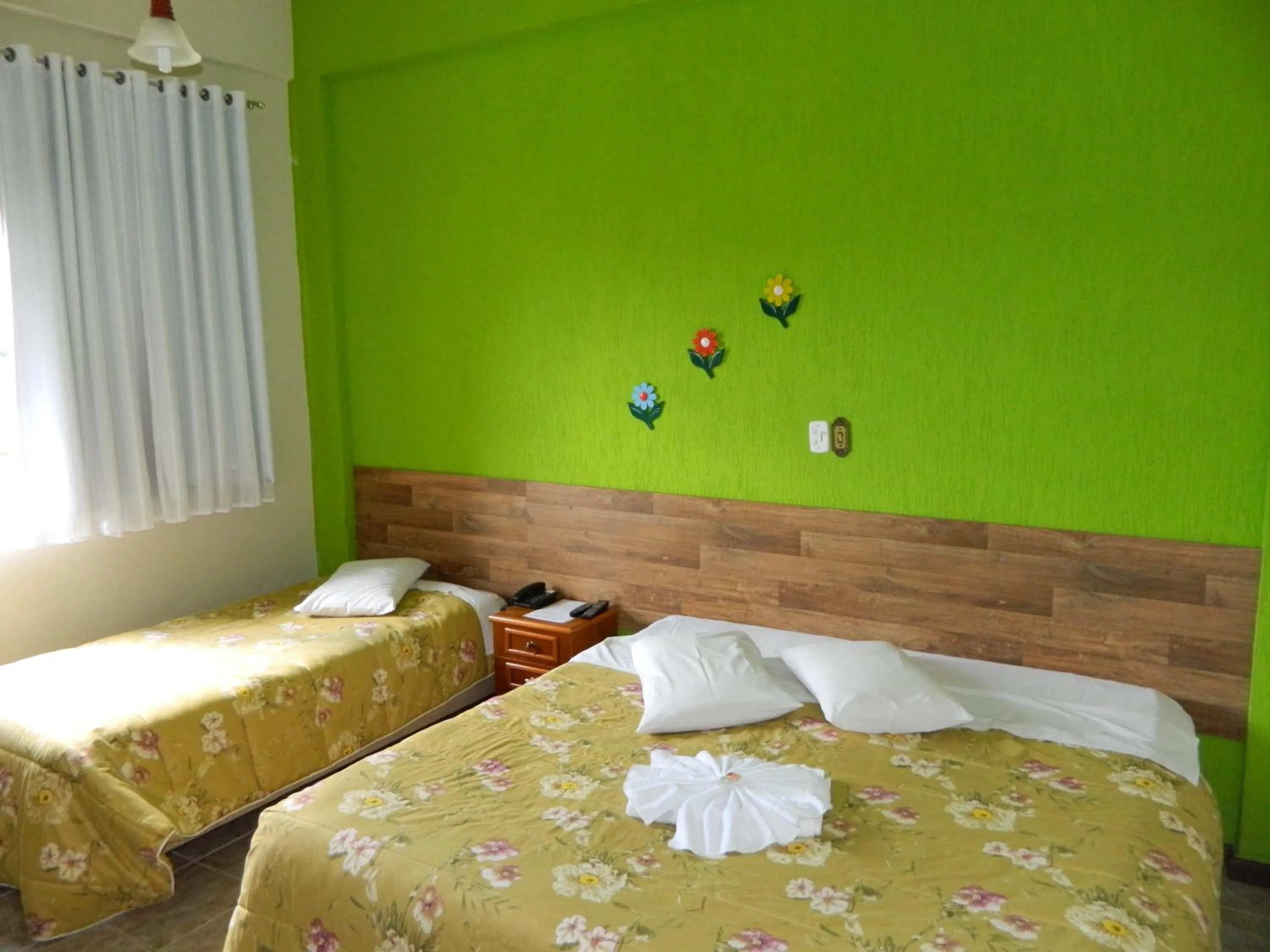 Photo of the whole room, Bed in Pousada Aconchego de Minas
