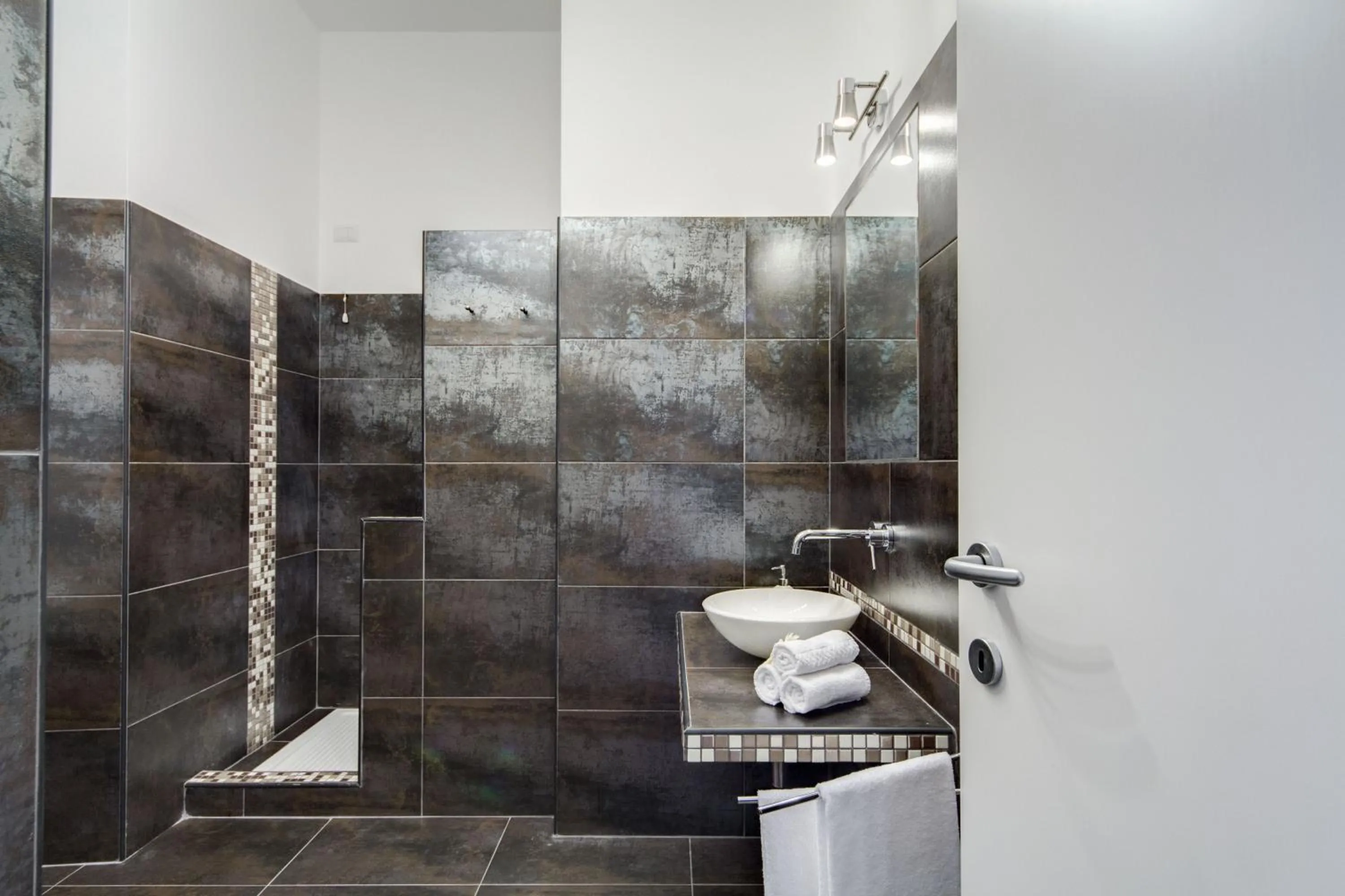 Bathroom in B&B Colosseo Panoramic Rooms