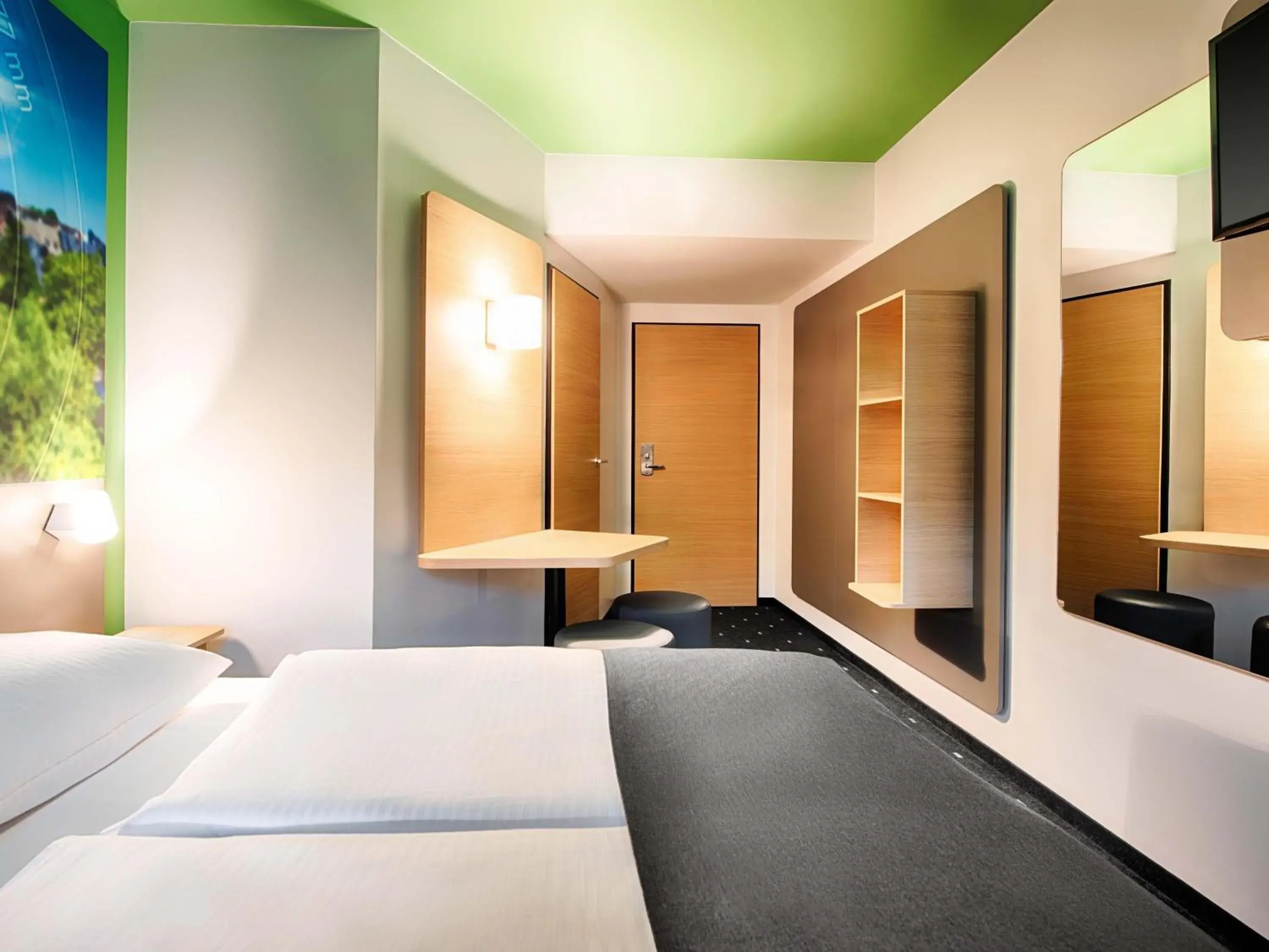 Double Room - single occupancy in B&B Hotel Wetzlar Double Room - single occupancy in B&B Hotel Wetzlar