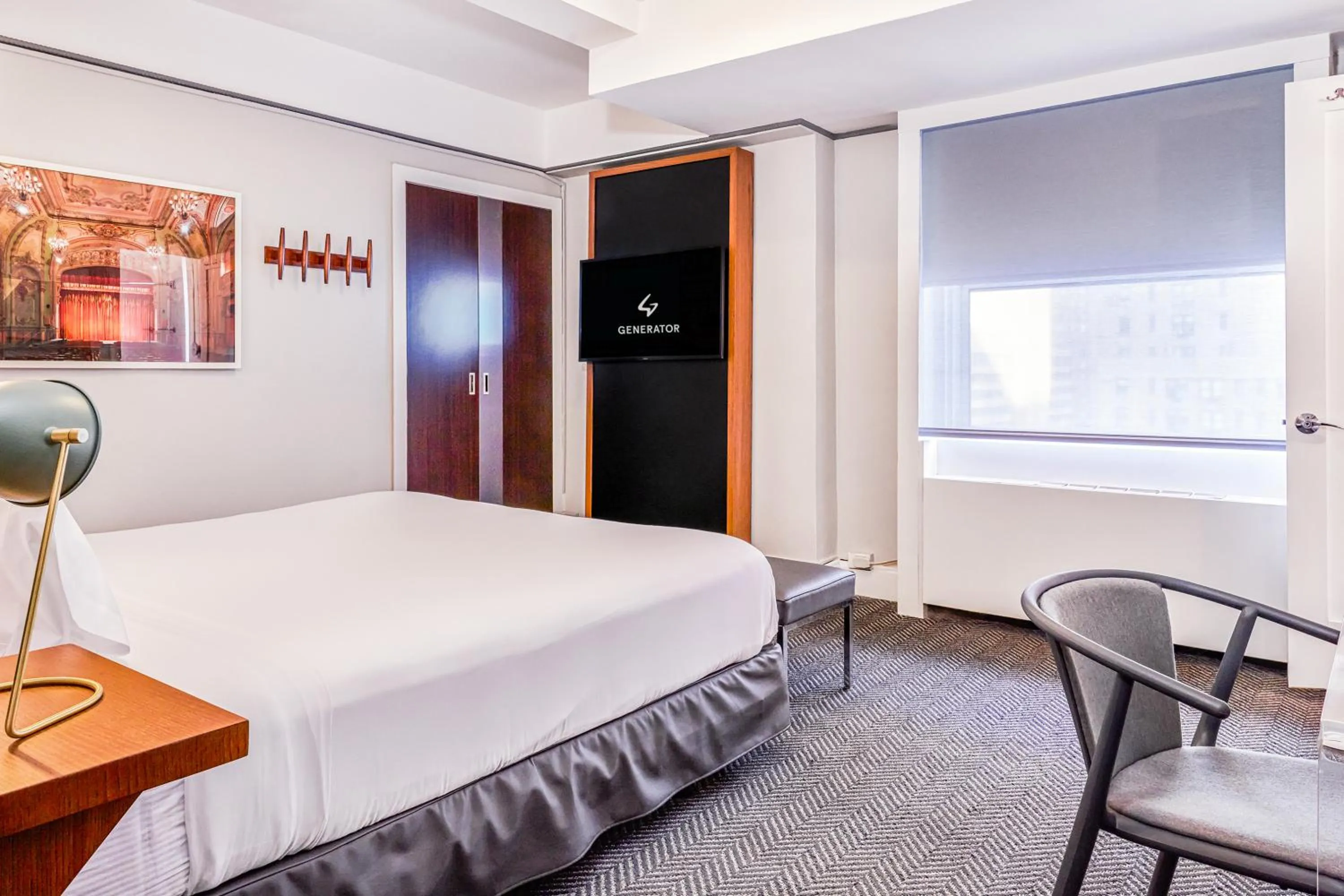 Bed in Paramount Times Square - A Generator Hotel