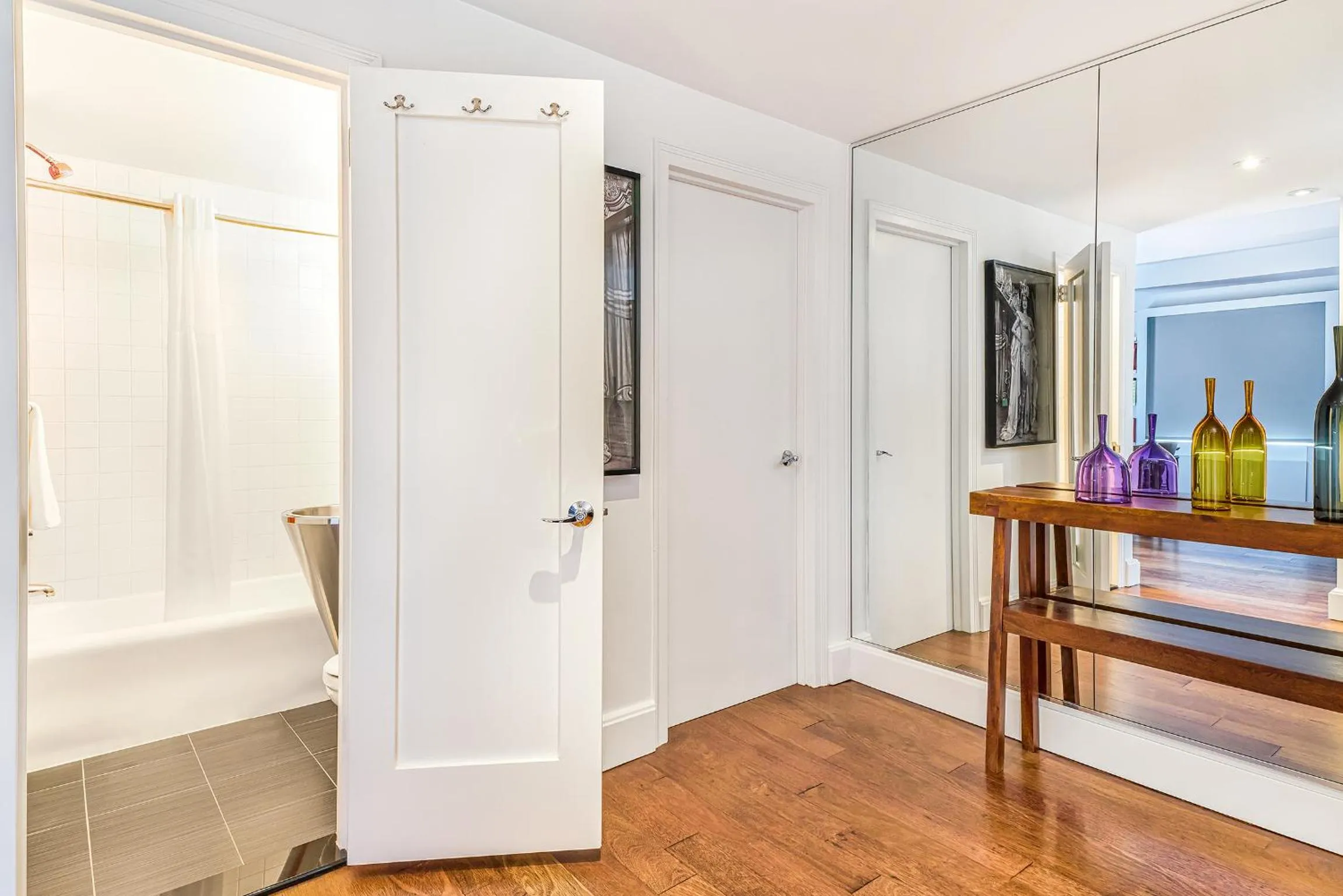 Bathroom in Paramount Times Square - A Generator Hotel