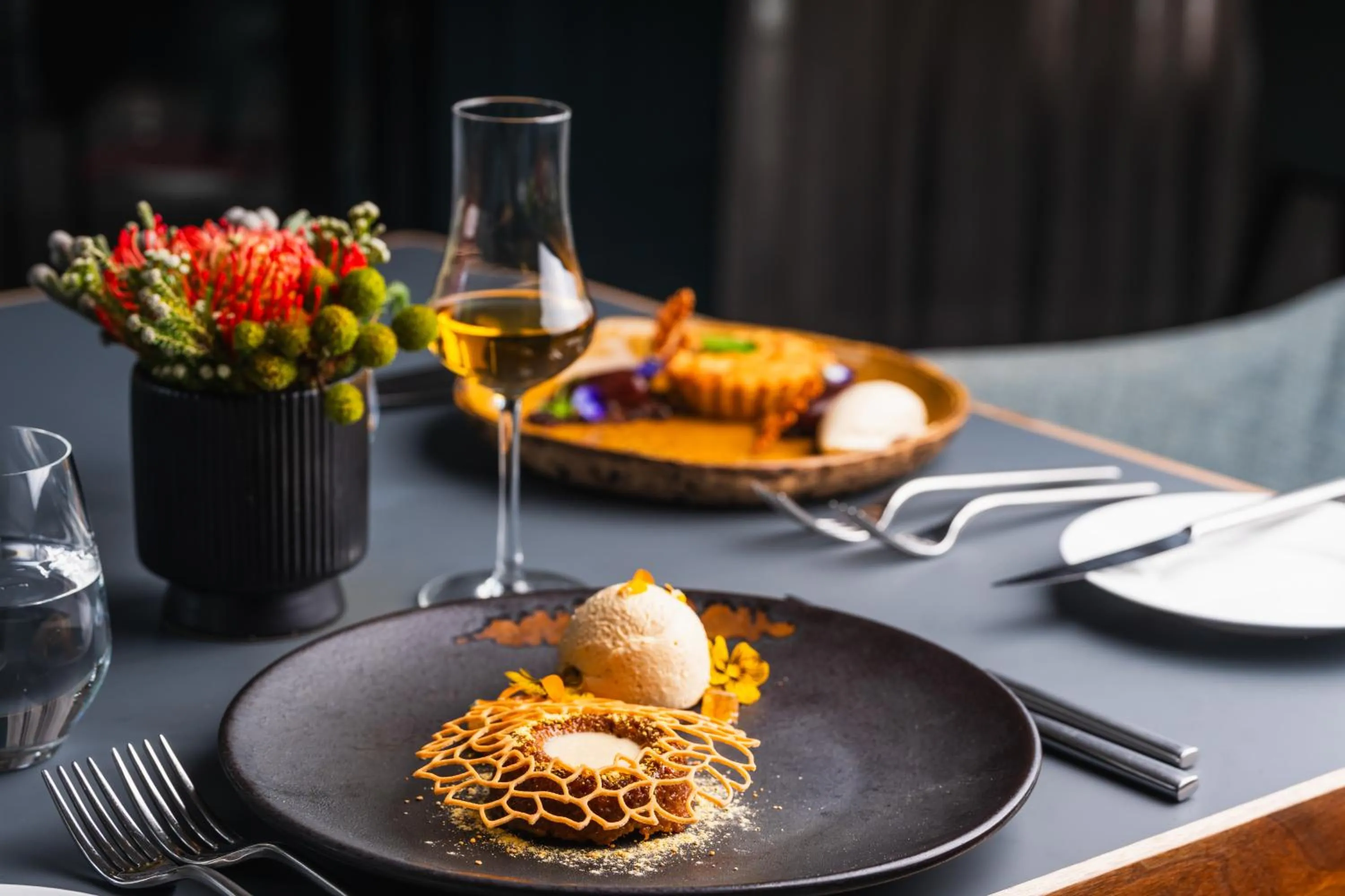 Restaurant/places to eat in Ellerman House