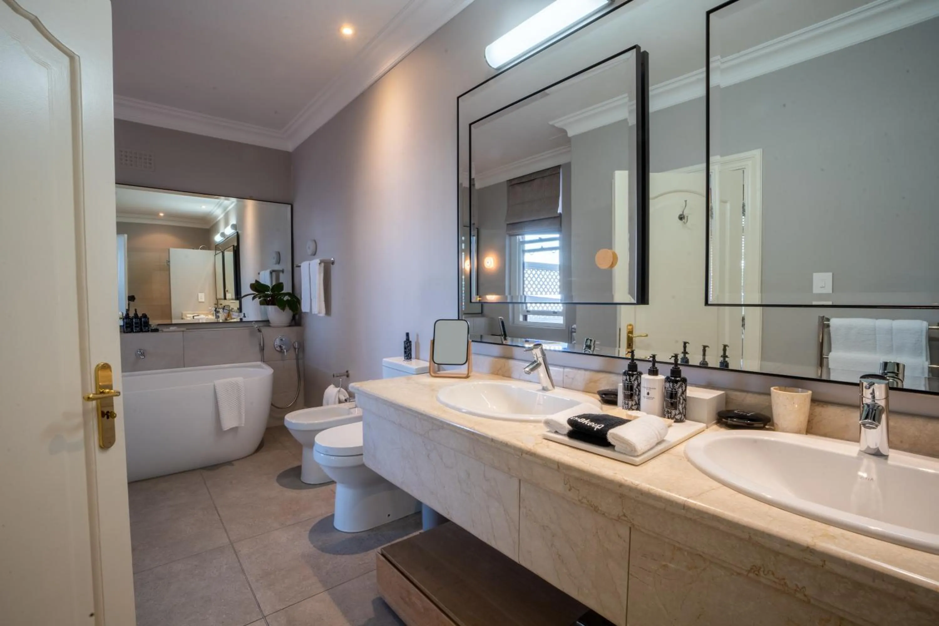 Bedroom in Ellerman House