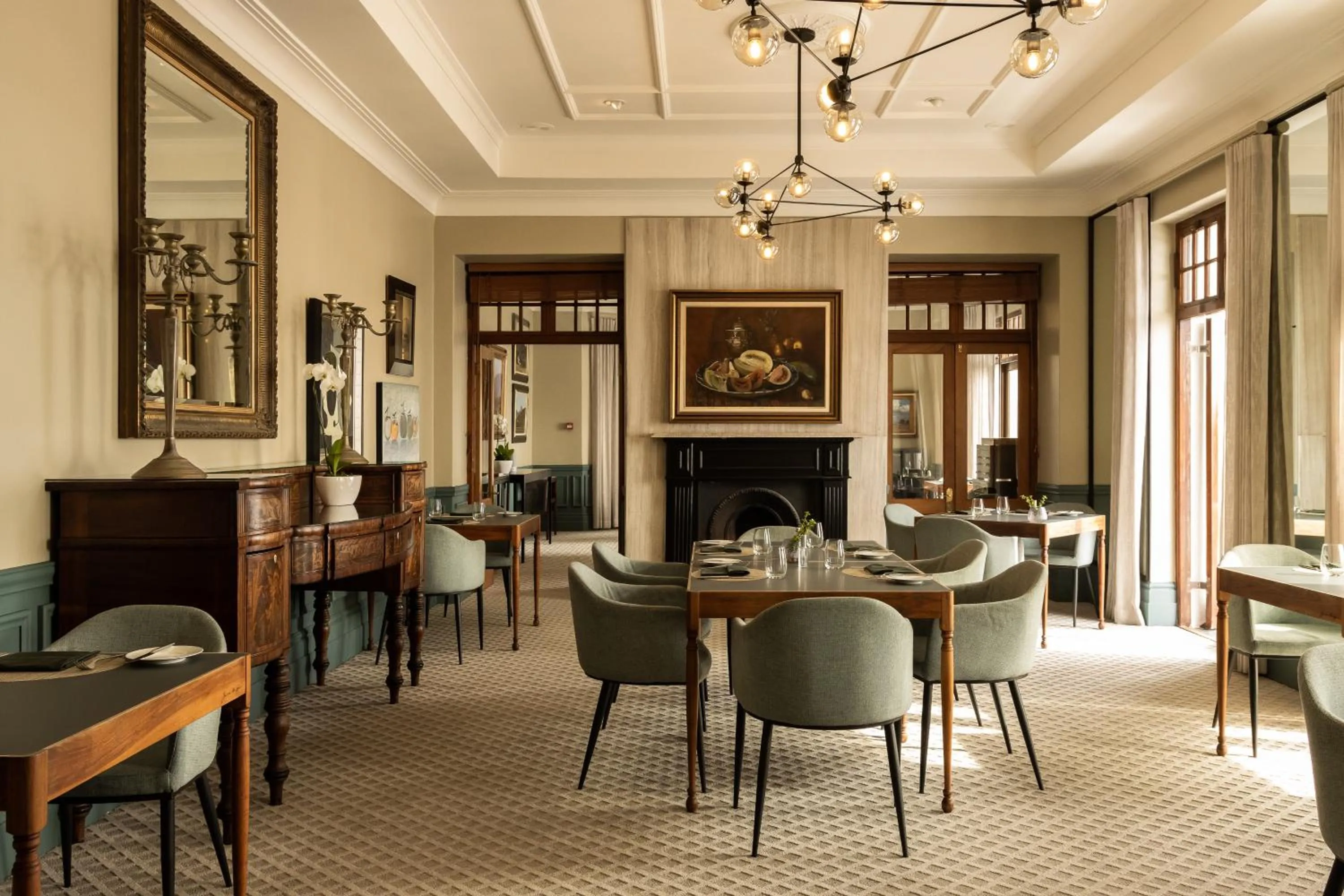 Restaurant/places to eat in Ellerman House