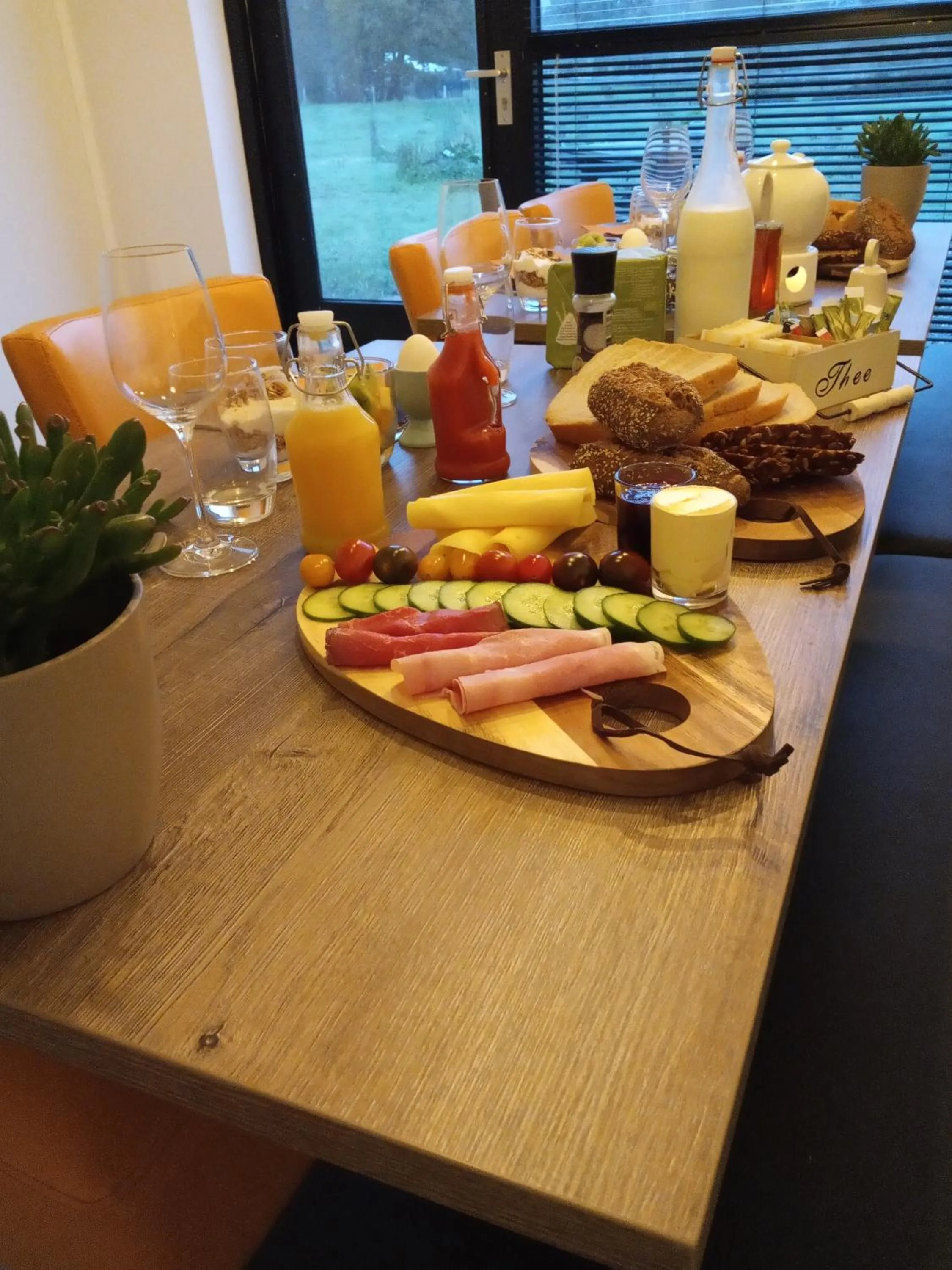 Breakfast in Bij Maus