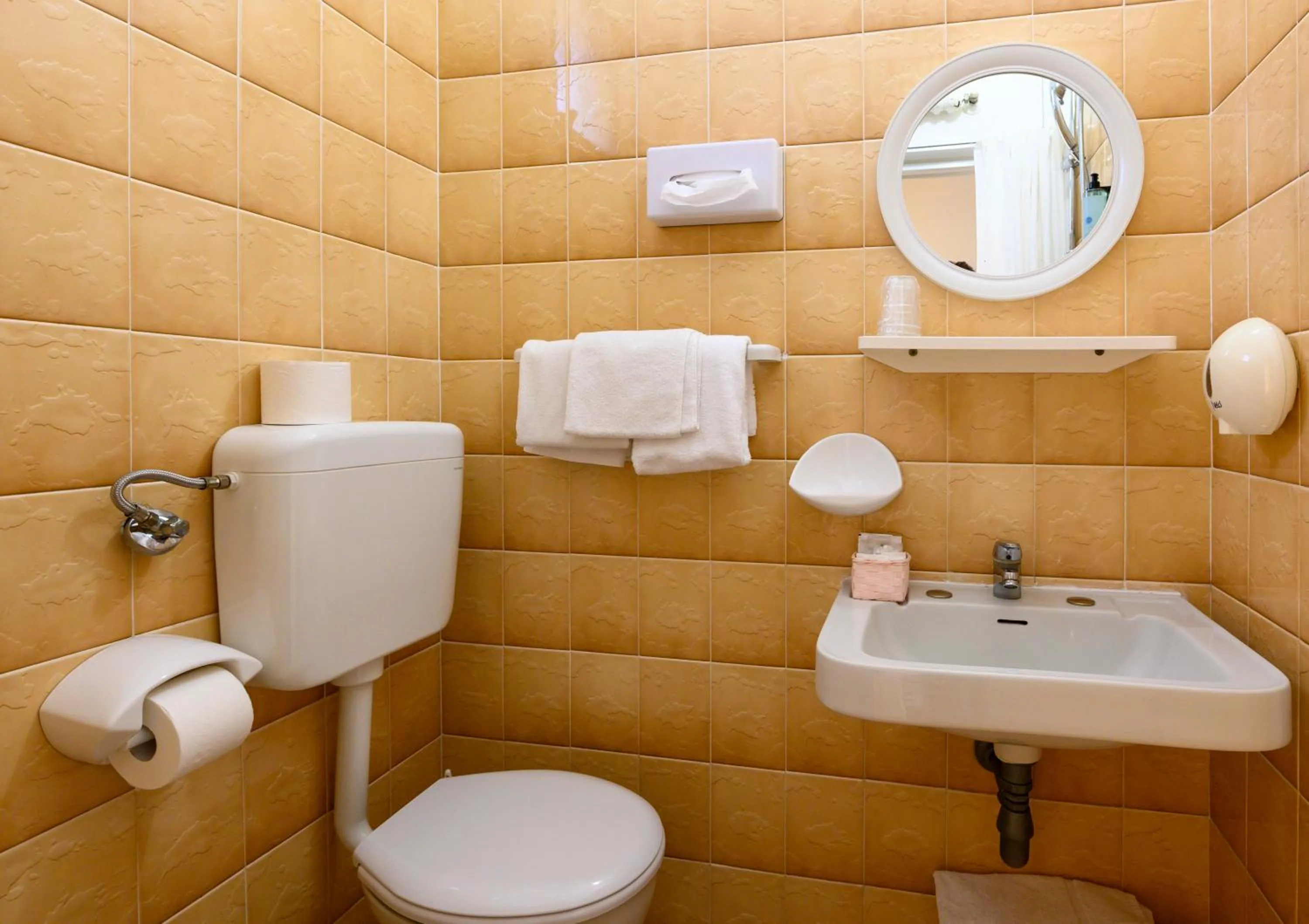 Bathroom in Hotel St. Moritz