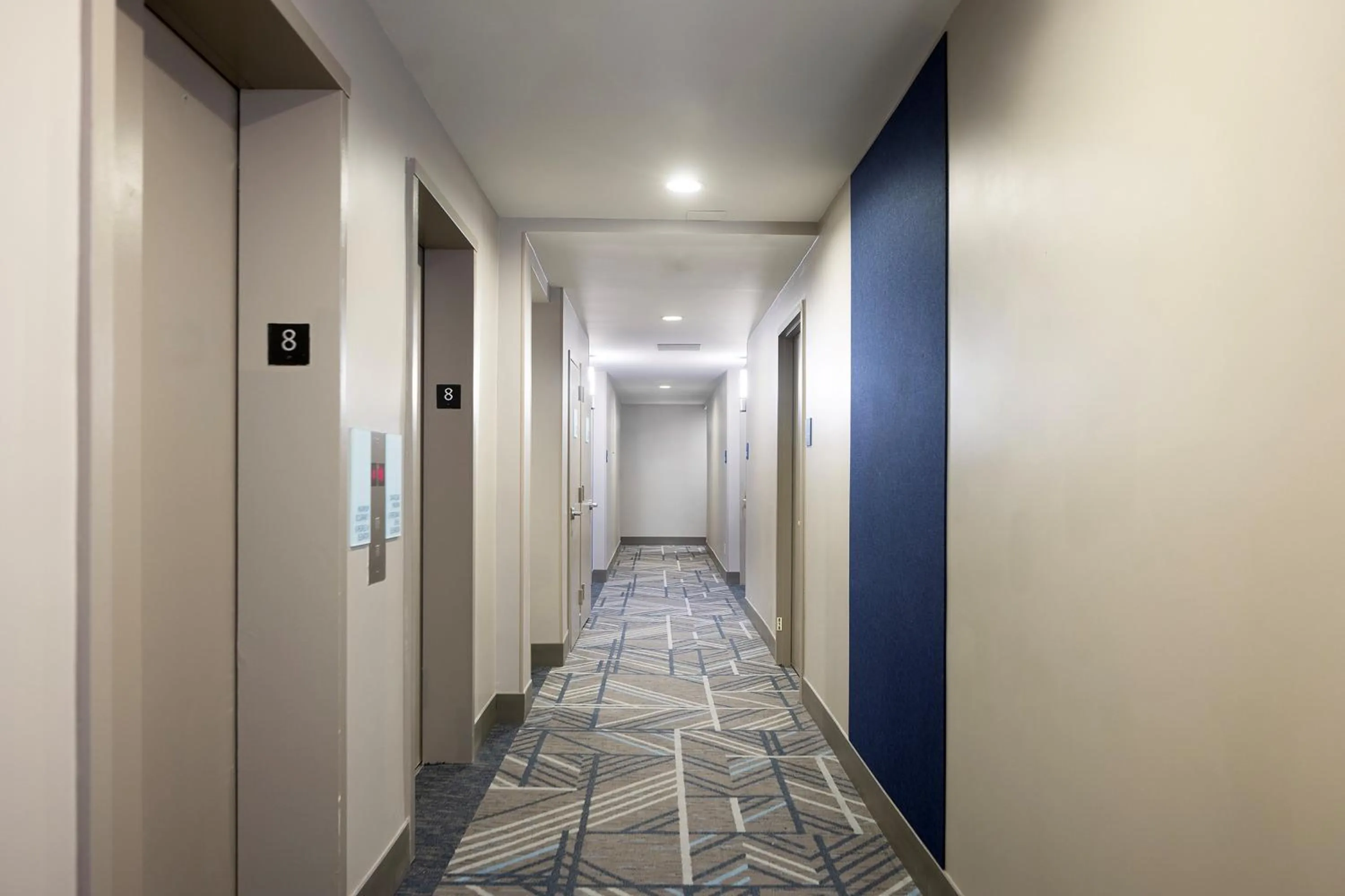 Lobby or reception in Holiday Inn Express NYC Chelsea - NoMad Area by IHG