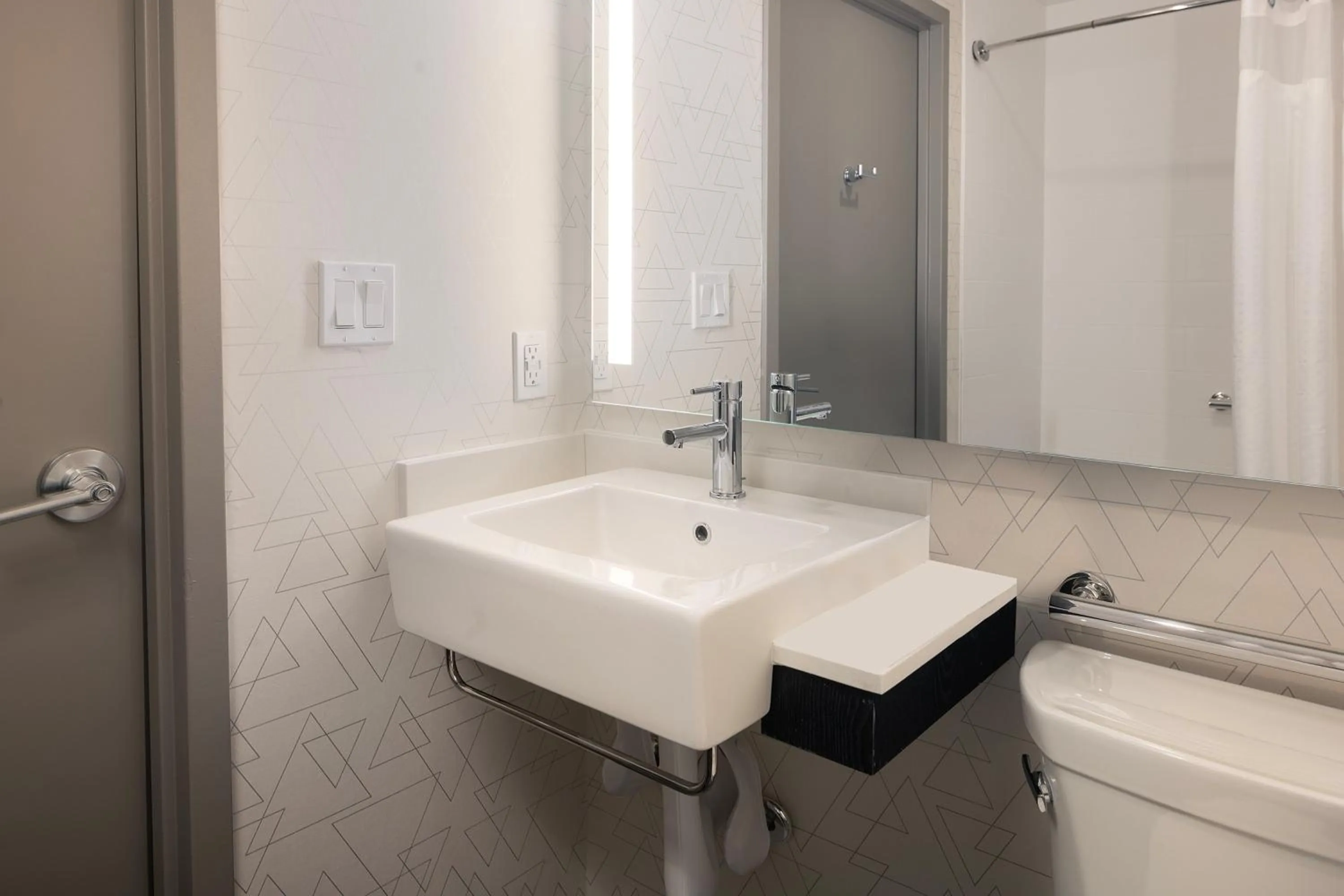 Bathroom in Holiday Inn Express NYC Chelsea - NoMad Area by IHG