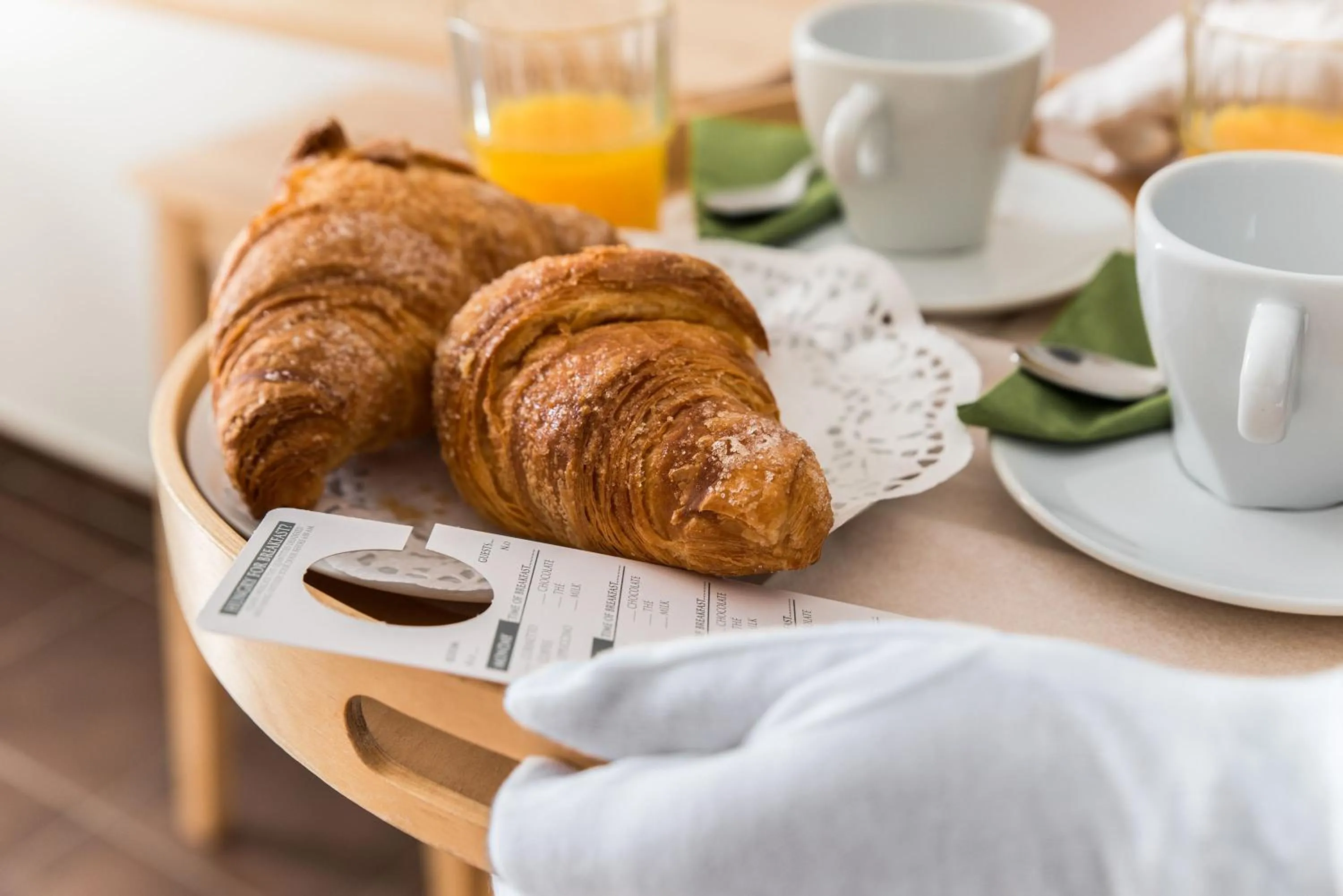 Breakfast in Domus Victoria Guest House